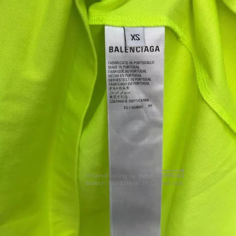 Balenciaga Balenciaga WFP food administration short sleeve/XS Size US XS / EU 42 / 0 - 4 Thumbnail