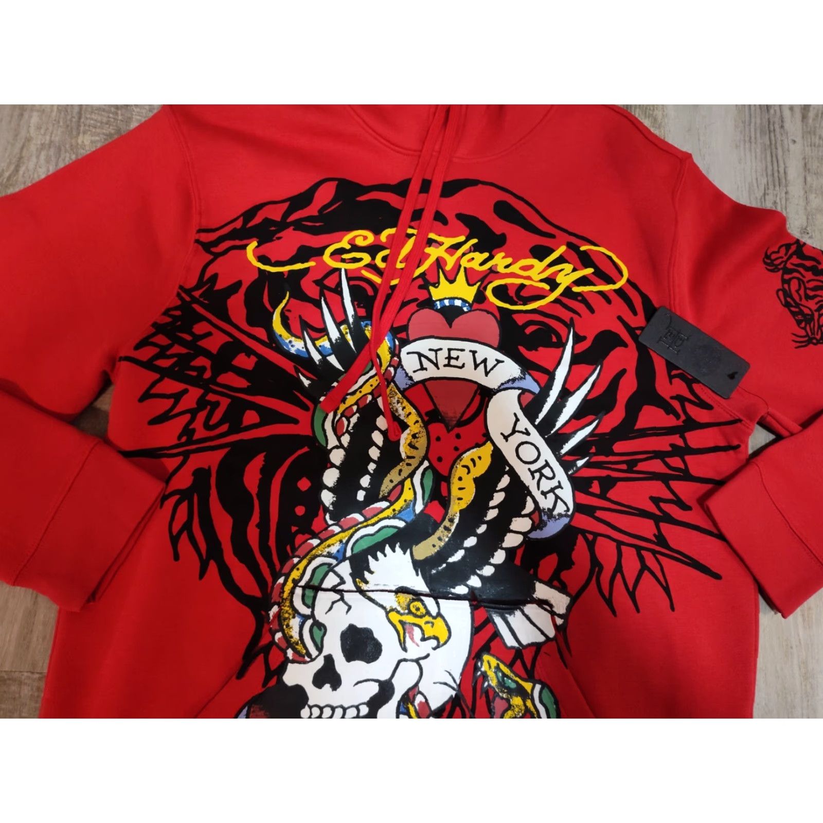 Ed Hardy Ed Hardy Men’s Hoodie Pullover New York Skull Snake Eagle Tiger Red Size L NWT Size US L / EU 52-54 / 3 - 3 Thumbnail