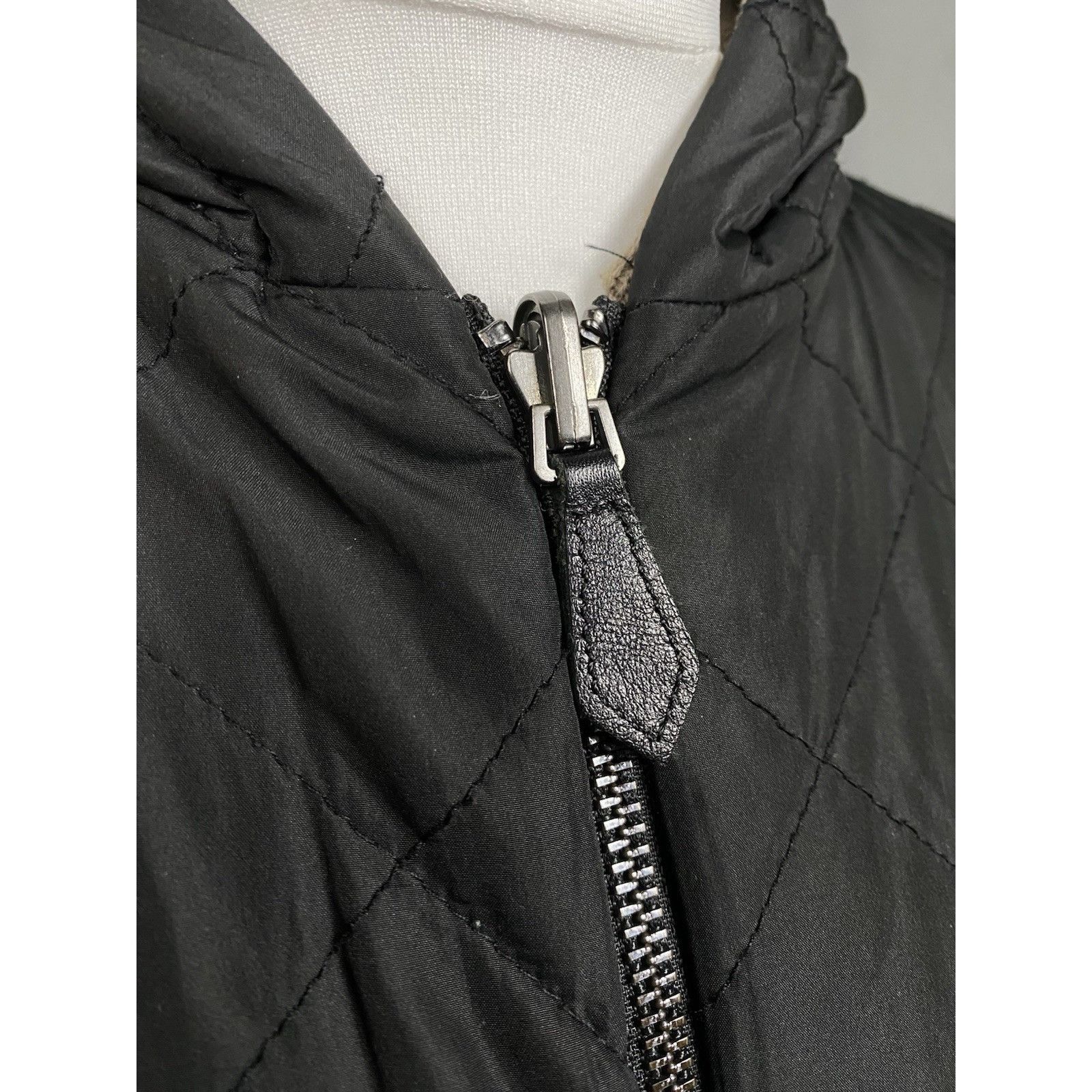 Burberry Burberry Women's Beige Black Quilted Reversible Jacket Size Size M / US 6-8 / IT 42-44 - 10 Thumbnail
