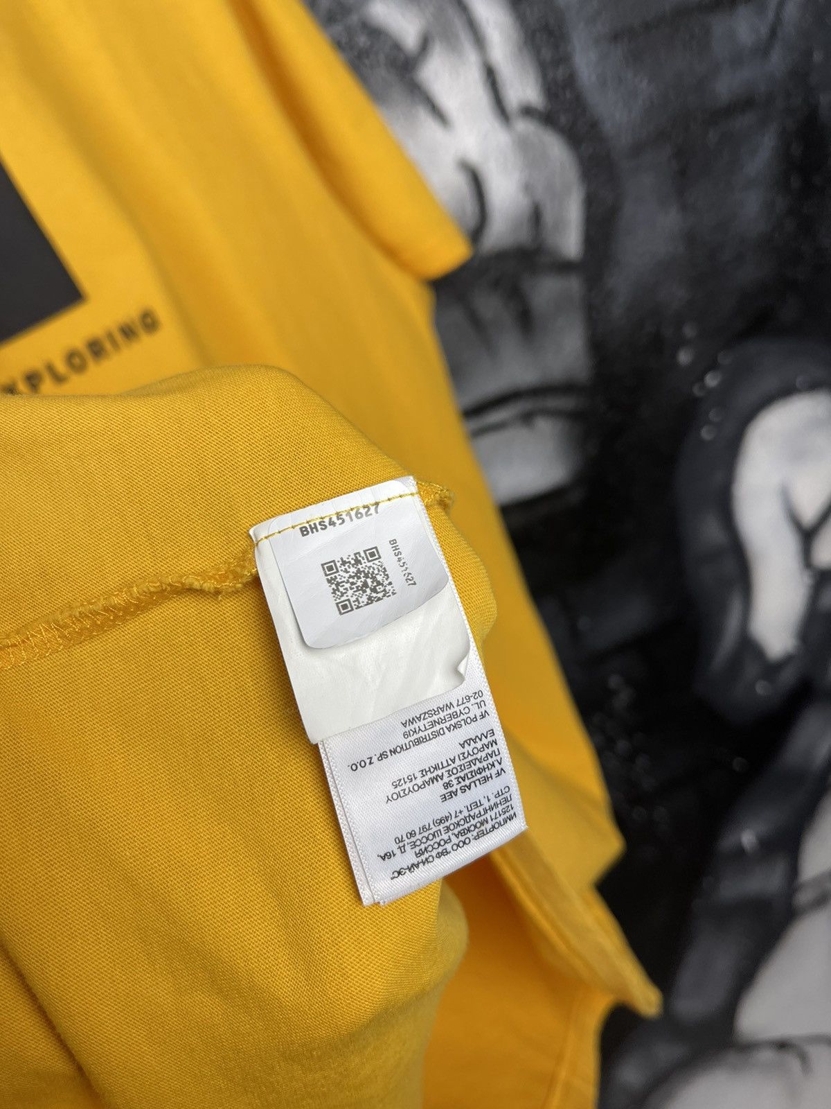 The North Face The North Face Yellow T- Shirt Big logo Men’s Size XL Size US XL / EU 56 / 4 - 9 Thumbnail