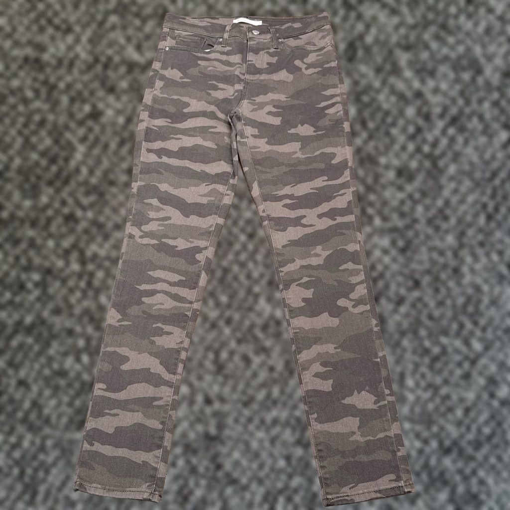 Levi's Levi's 311 Shaping Skinny Jeans Womens 28 Green Camouflage Mid Rise Stretch Denim Slim Pocket 5-Pocket Size 28" / US 6 / IT 42 - 1 Thumbnail