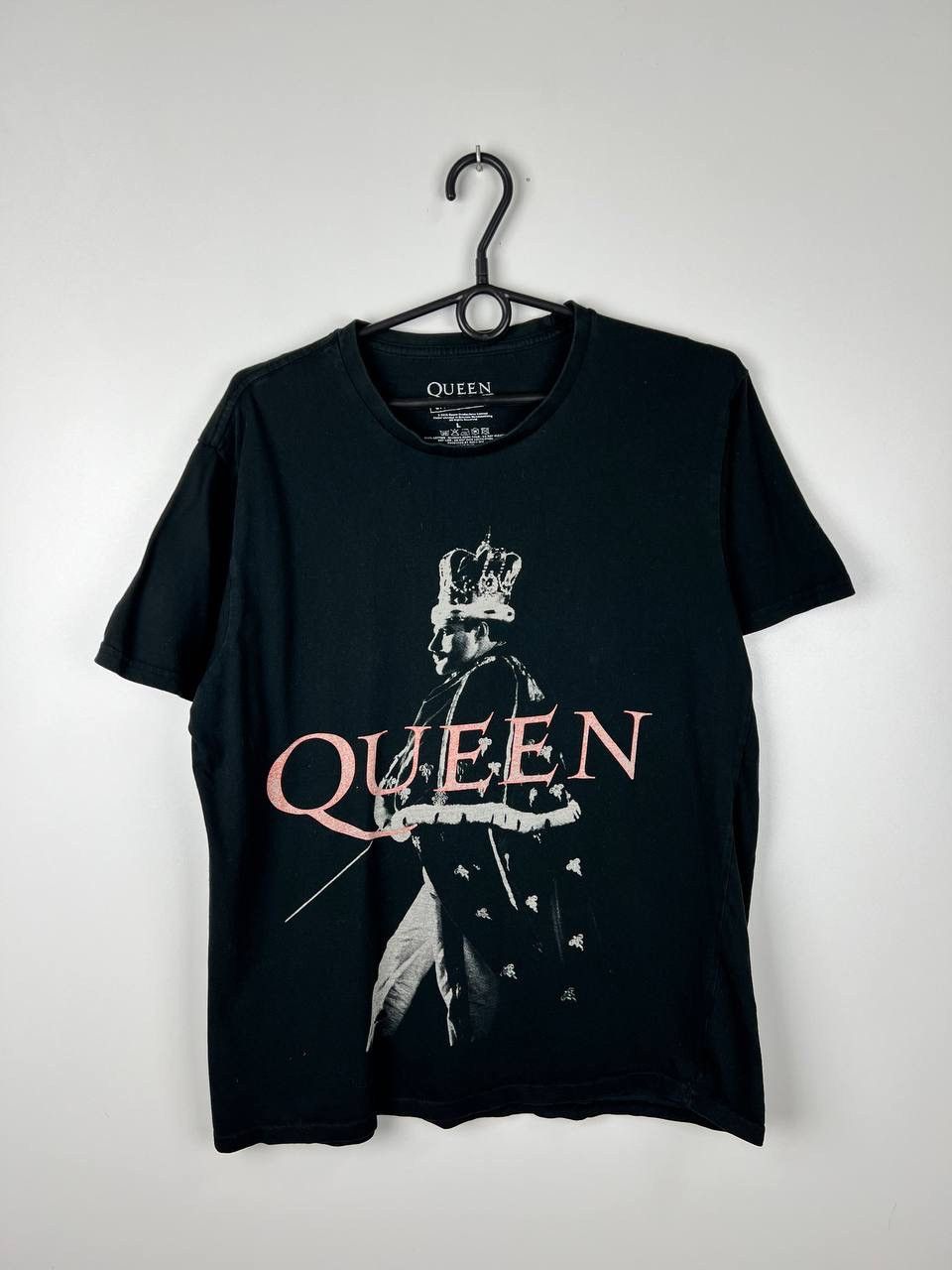 Vintage Queen band t-shirts size M Size US M / EU 48-50 / 2 - 1 Thumbnail