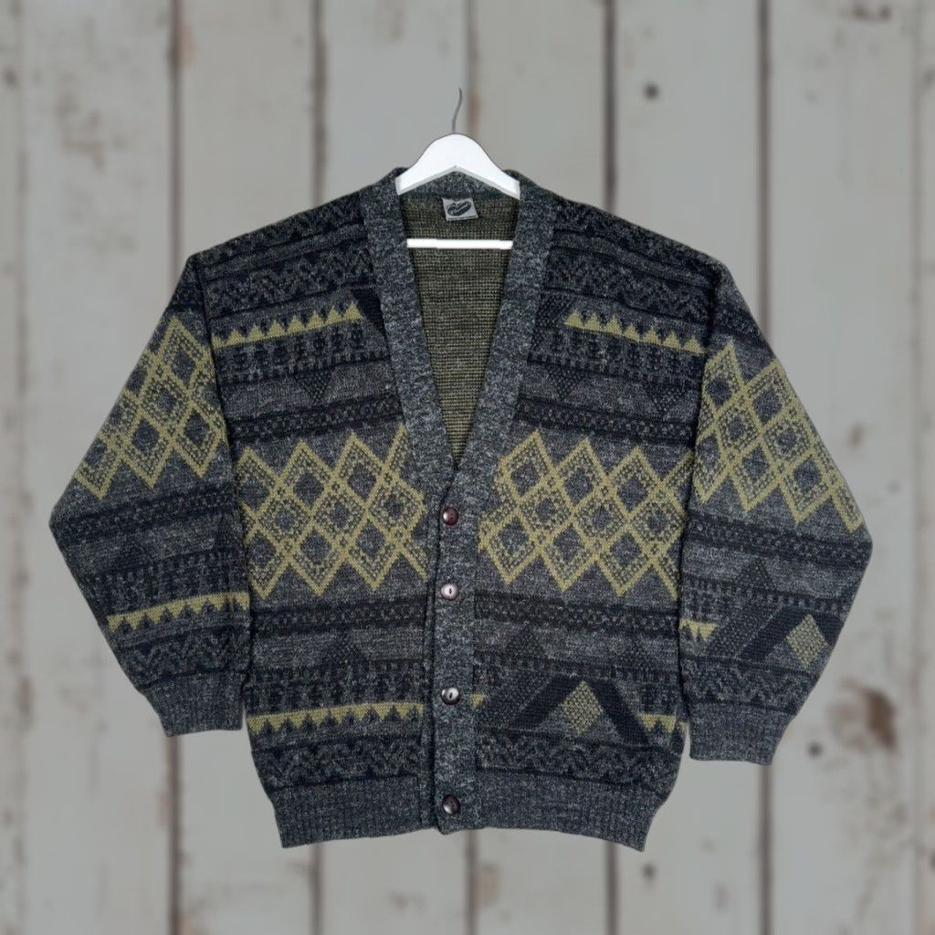 Vintage VINTAGE D'Laurent's Cardigan Sweater Men L Acrylic Pattern Grandpa Gray Green - Mens - Sweater - Cardigan - Large - Gray - Acrylic - Vintage - 90s Size US L / EU 52-54 / 3 - 1 Thumbnail