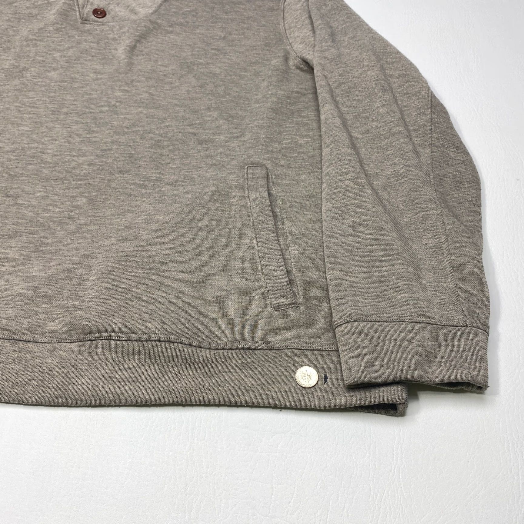 Tommy Bahama Tommy Bahama Sweater Mens XL Two Button Front Long Sleeve Pullover Grey Pockets Size US XL / EU 56 / 4 - 3 Thumbnail