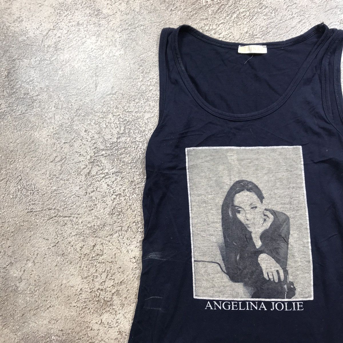 Vintage Vintage 90s Y2K Angelina Jolie Portrait Graphic Tank Top Gru Size S / US 4 / IT 40 - 2 Thumbnail