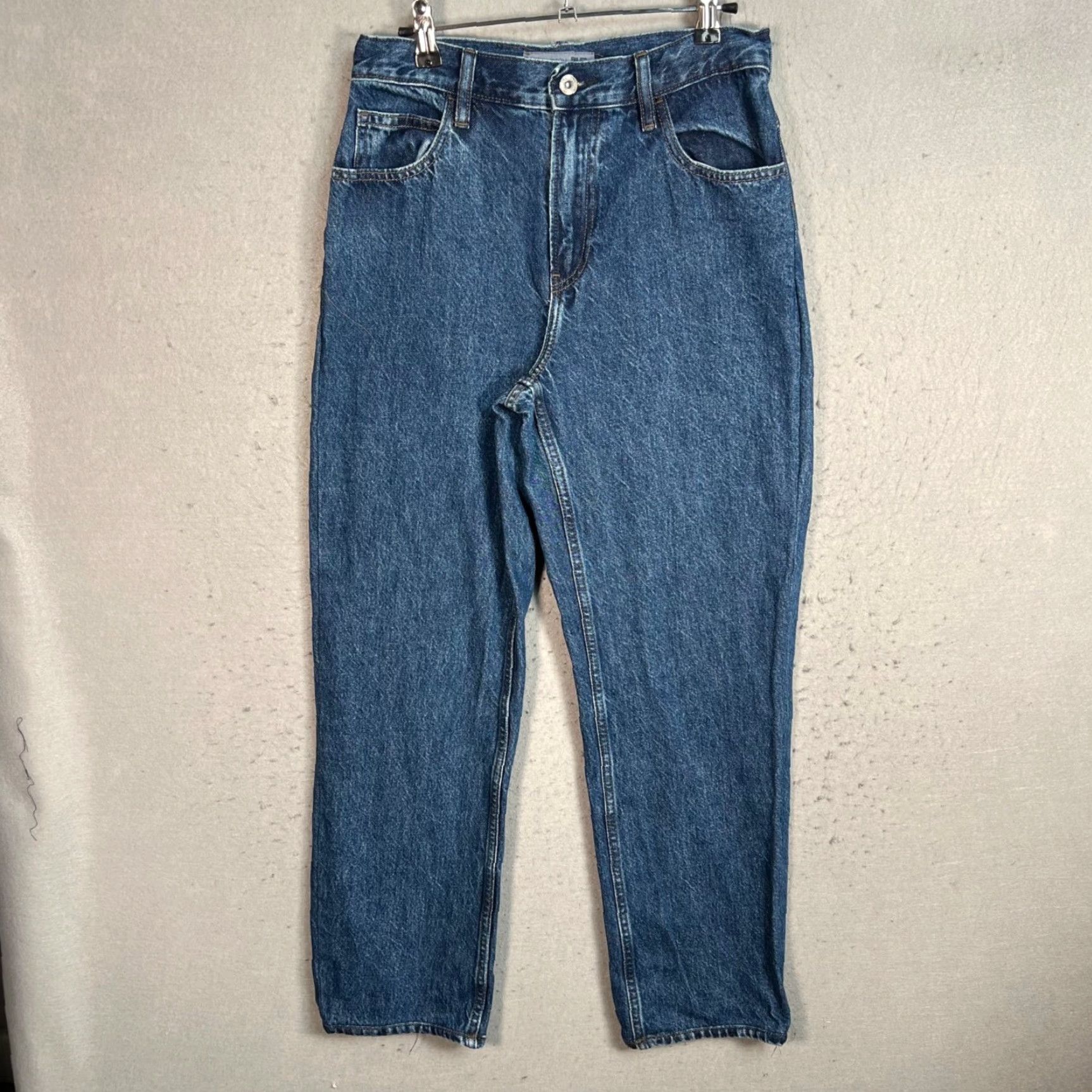 Uniqlo Uniqlo J.W. Anderson Womens Size 29 High-Waisted Straight Leg Denim Jeans Blue 5-Pocket Regular Rise Regular Color: Blue Jeans Women 29s Size 29" - 2 Thumbnail