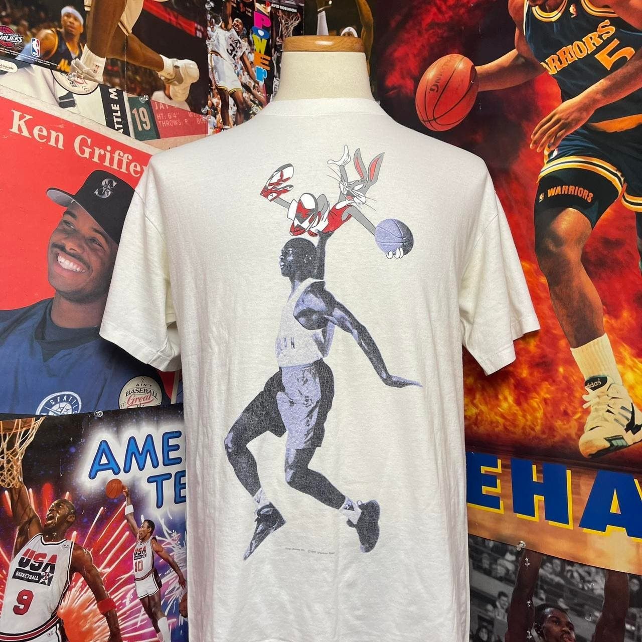 image of Vintage Nike Hare Jordan Retro 7 1991 Looney Tunes Tee in White, Men's (Size Large)