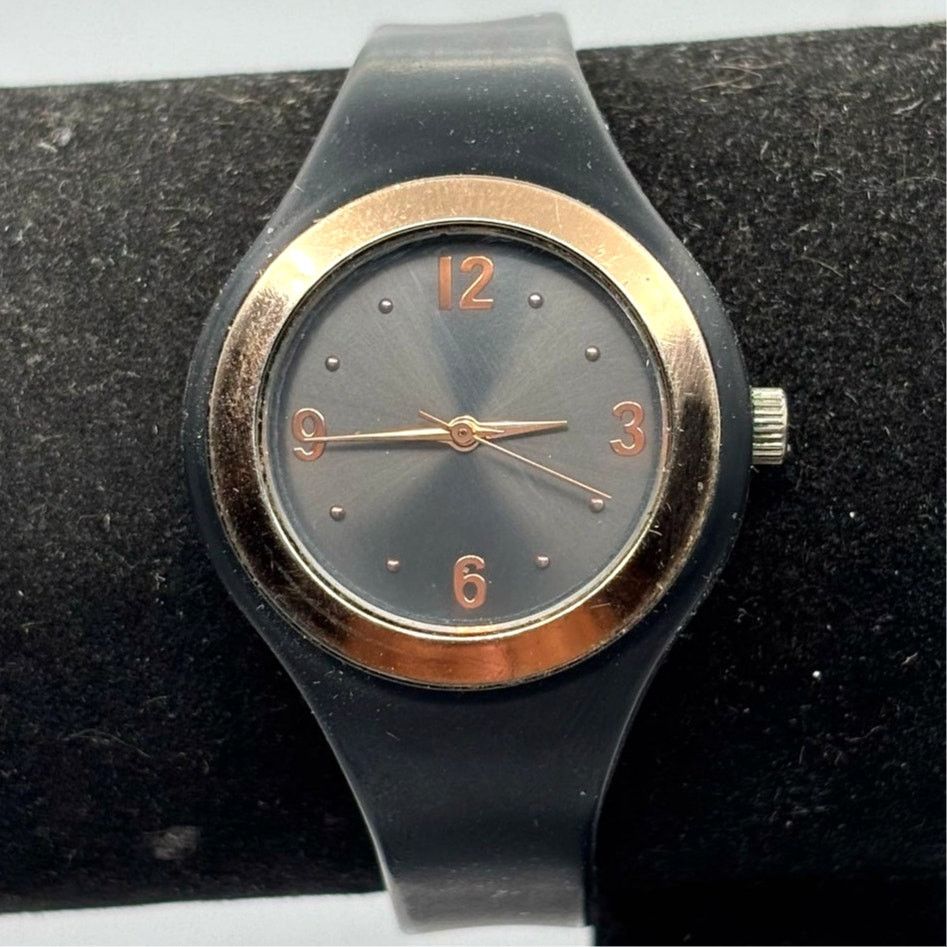 Other Gold & Black Watch Size ONE SIZE - 1 Thumbnail