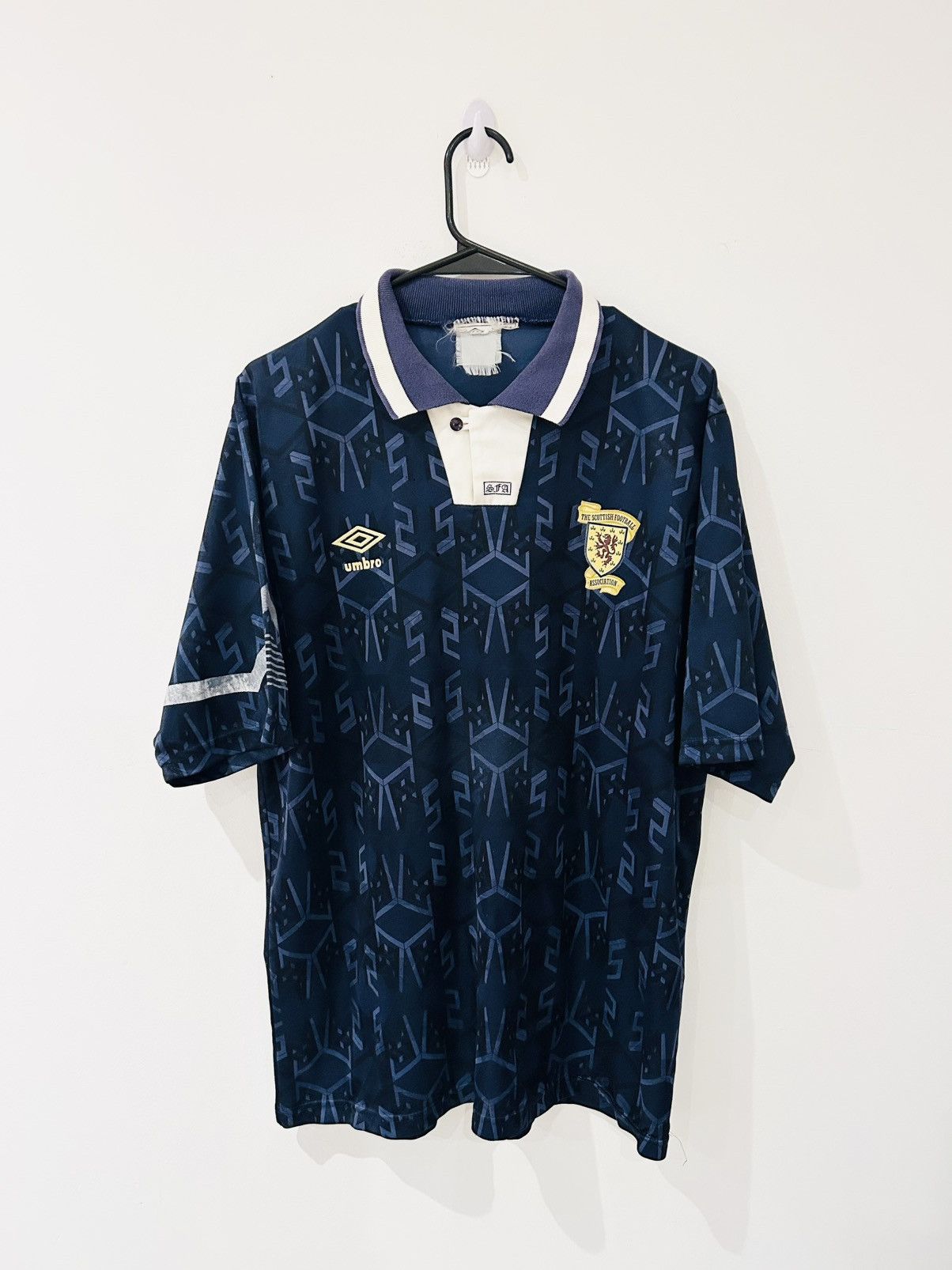 Umbro × Vintage Scotland 1992 home jersey Size US L / EU 52-54 / 3 - 1 Thumbnail