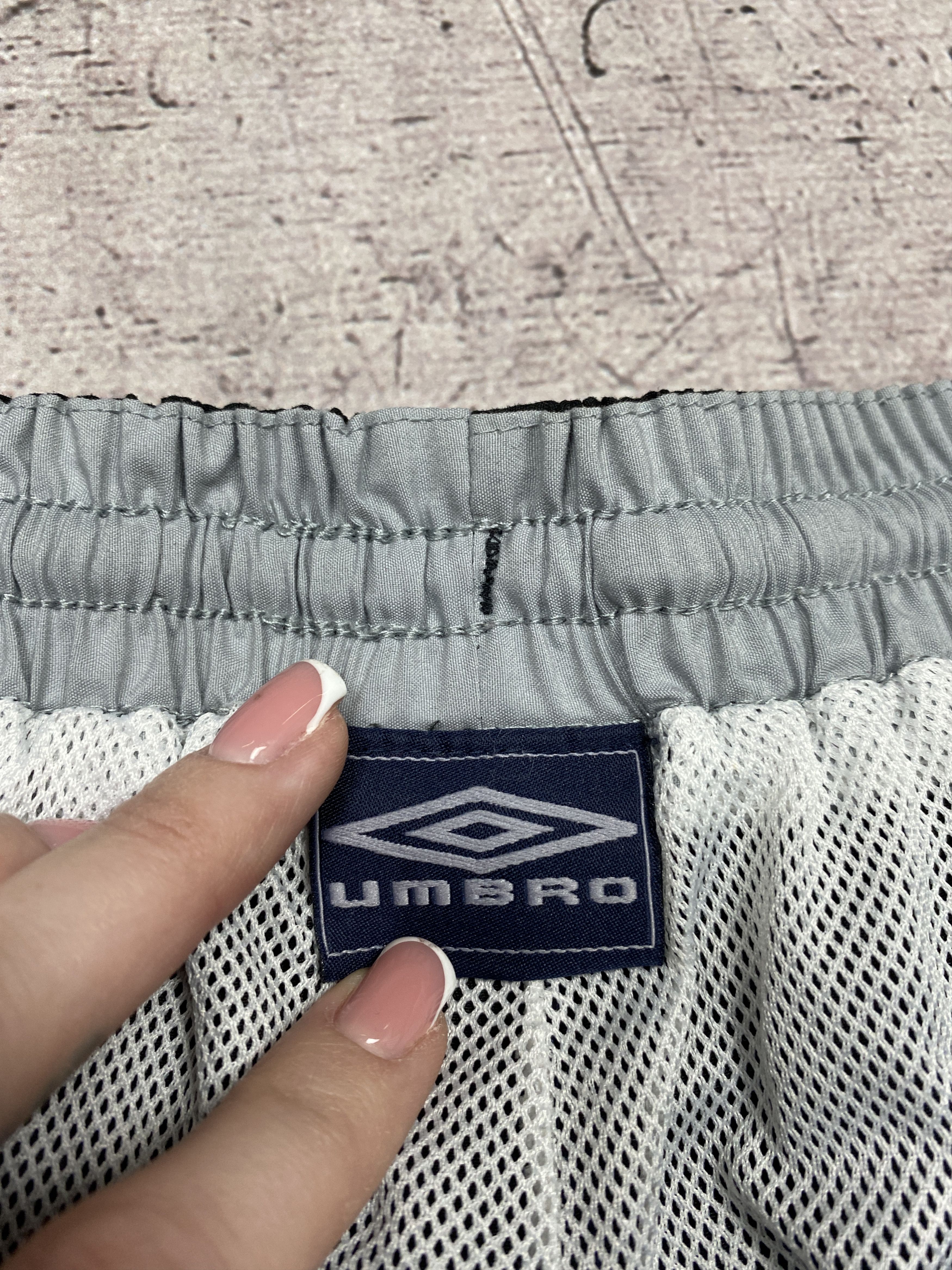 Umbro × Vintage Umbro Vintage Mens Nylon Baggy Pants Drill Style Size US 38 / EU 54 - 4 Thumbnail