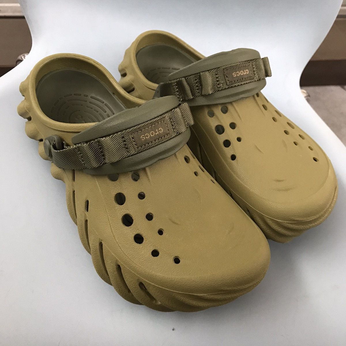 Crocs × Hypebeast Crocs Echo Clog Green Size 8uk 42 eur Designed in Colorado Size US 8 / EU 41 - 8 Thumbnail