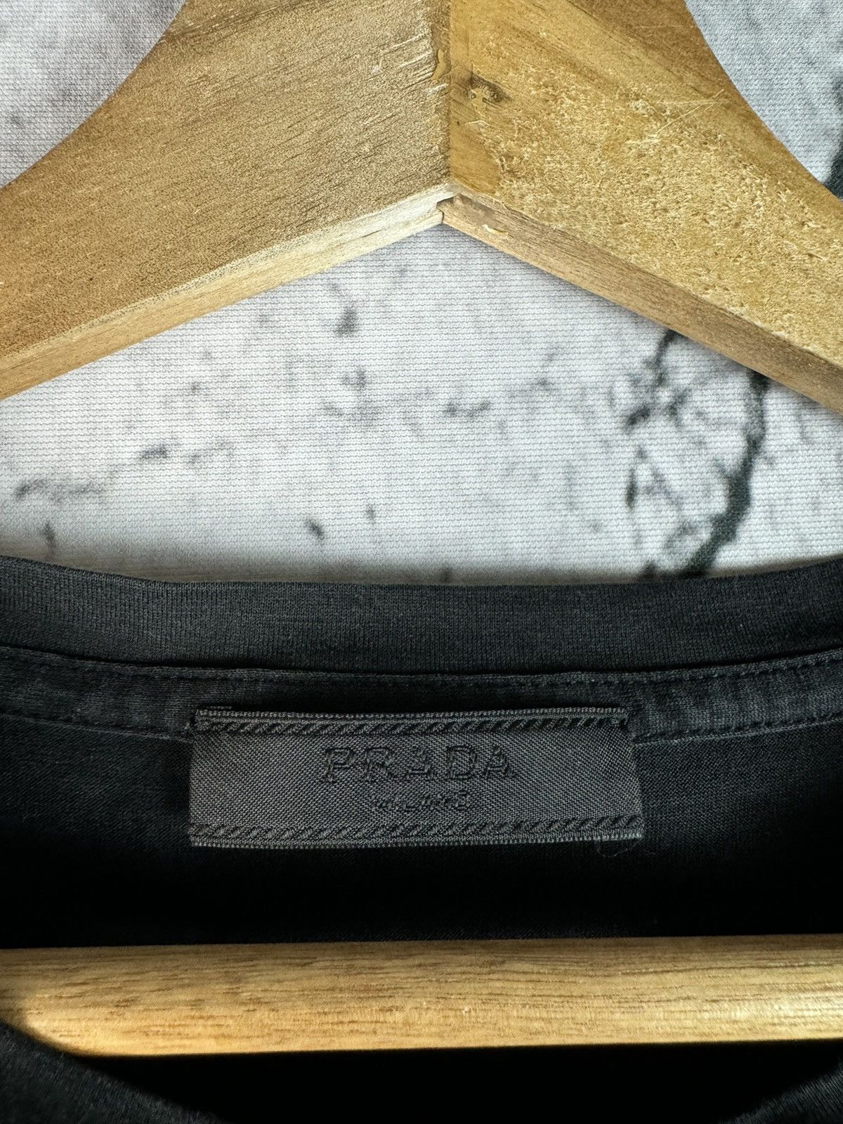 Prada Prada Pocket Logo T-shirt tee Size US L / EU 52-54 / 3 - 5 Thumbnail