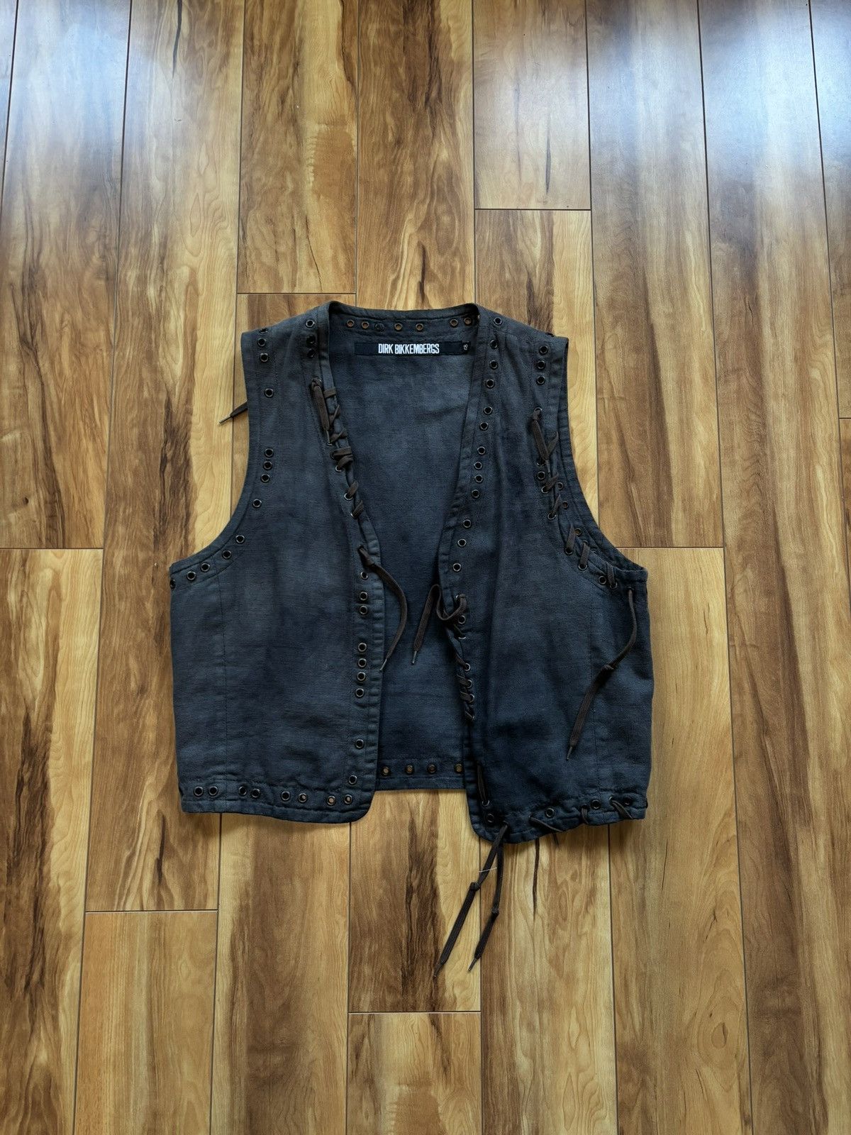 Dirk Bikkembergs Dirk Bikkembergs Grommet Shoelace Vest Size US M / EU 48-50 / 2 - 1 Thumbnail