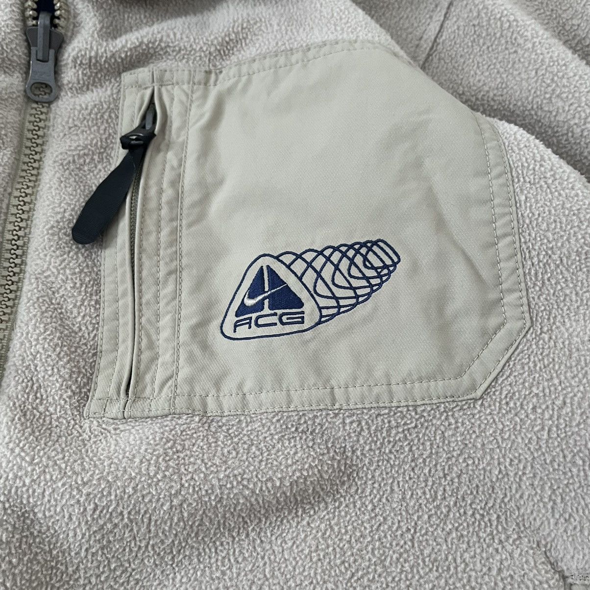 Nike ACG Nike ACG Vintage 2000’s Rare Crazy Amazing Fleece Jacket Size US S / EU 44-46 / 1 - 5 Thumbnail