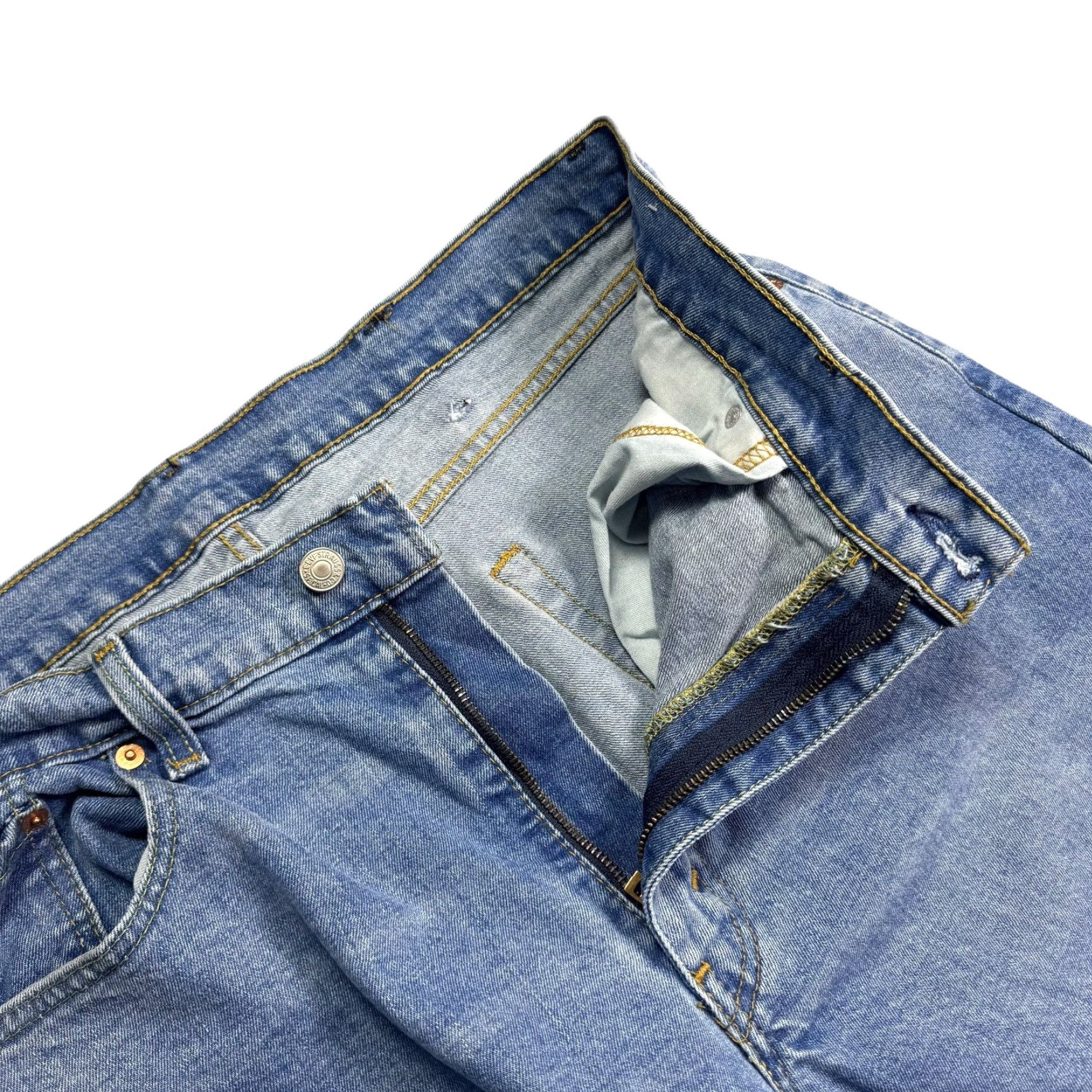 Levi's VINTAGE Levi's 550 Jeans Mens 38x30 Relaxed Fit Baggy Denim Grunge Y2K Midrise Jeans Mens 38 30 Blue 550 Grunge Levi's Size US 38 / EU 54 - 7 Thumbnail