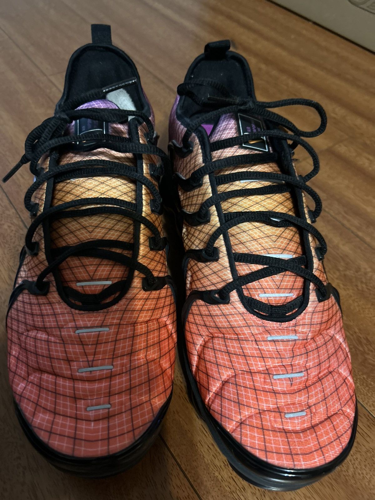 Nike Nike Air VaporMax Plus Sunset Grid Size US 11 / EU 44 - 8 Thumbnail