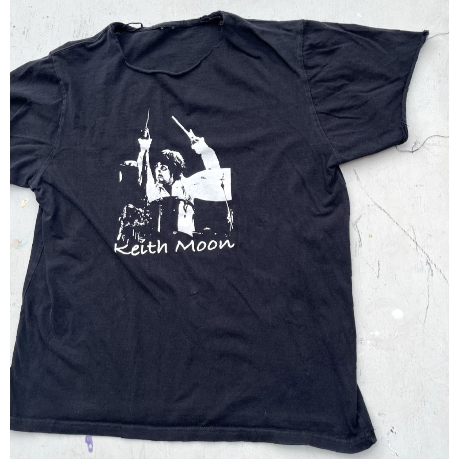Vintage Men's Keith Moon T-Shirt Black Spell-Out DISTRESSED NO SIZE 70s 60s The Who Rock Size US M / EU 48-50 / 2 - 6 Thumbnail