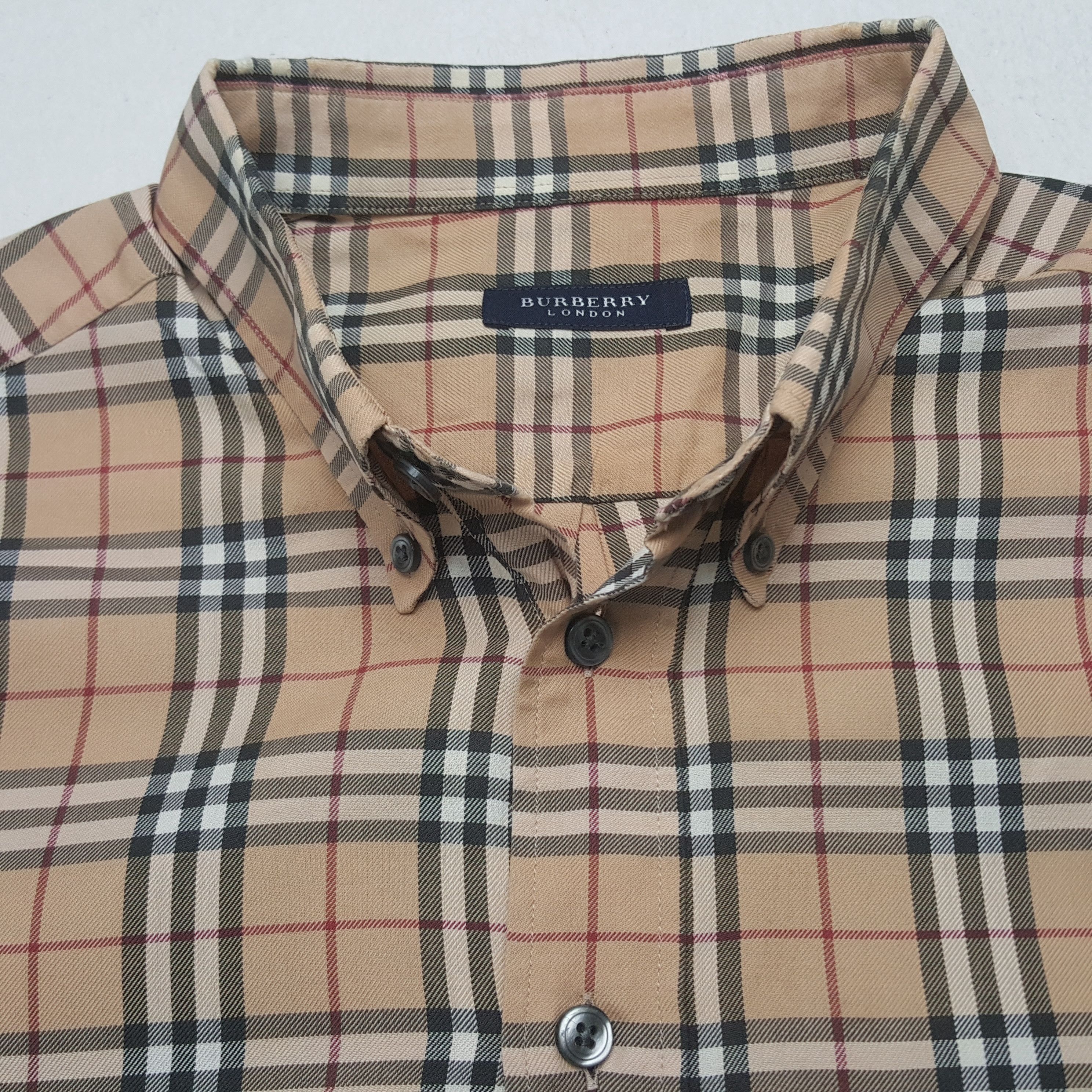 Burberry Vintage Burberry London Designer Shirt Button Up RR12 Size US XL / EU 56 / 4 - 4 Thumbnail
