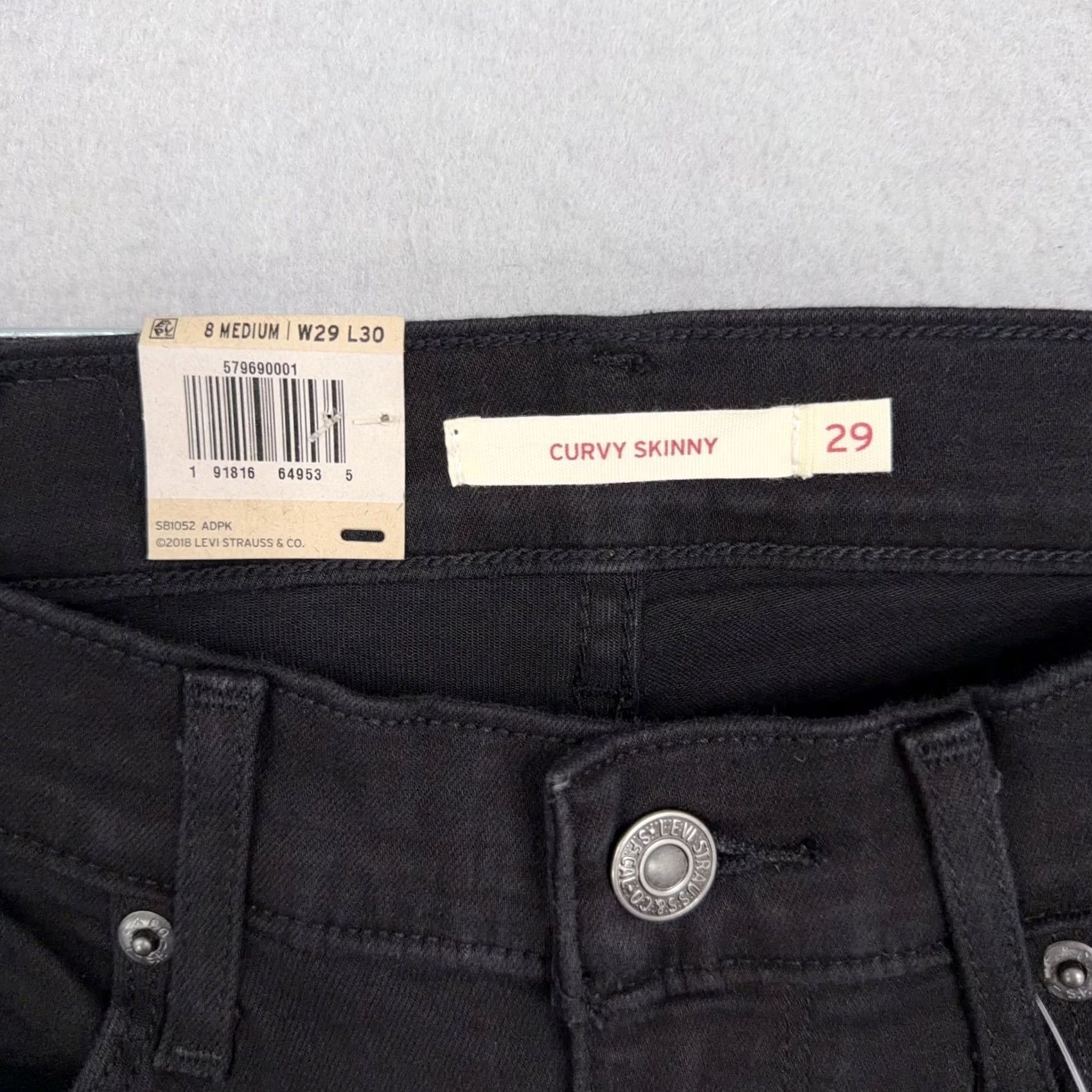 Levi's Levi's Jeans Womens 8 Black Mid Rise Stretch Skinny Denim 29x30 NWT Curvy Slim 5-Pocket Size 30" / US 8 / IT 44 - 4 Thumbnail