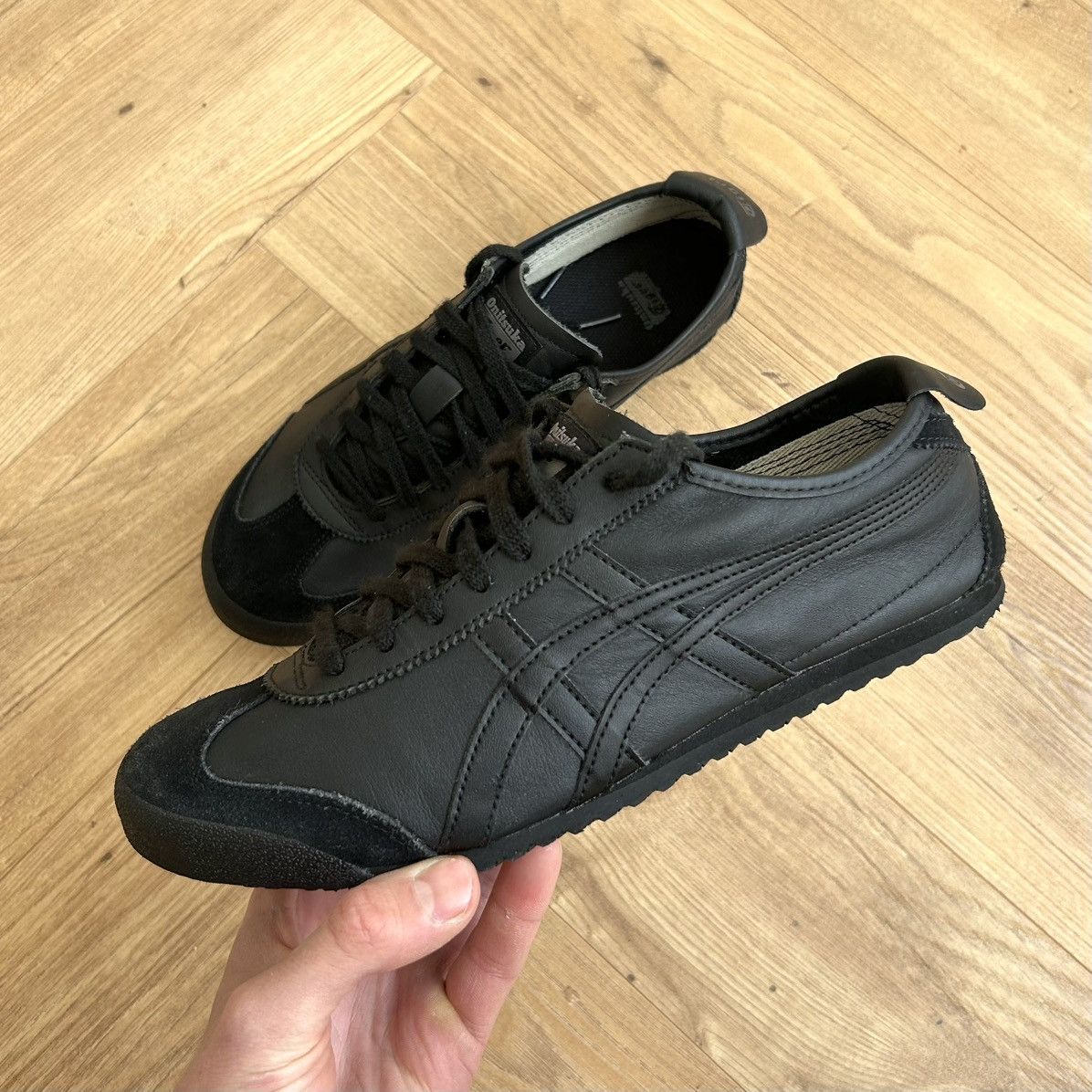 Onitsuka Tiger Mexico 66 Black Leather Sneakers