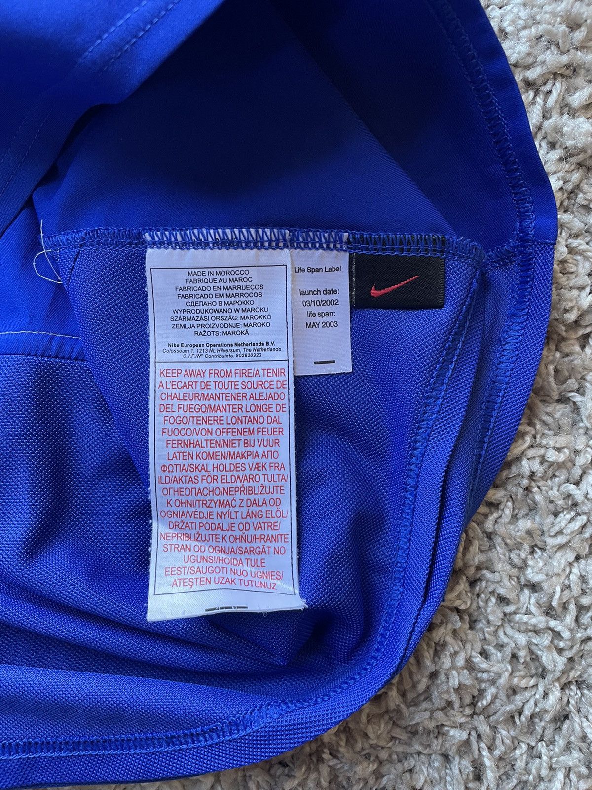 Nike Manchester United Nike Vintage Vodafone Soccer Jersey #4 Size US S / EU 44-46 / 1 - 9 Thumbnail