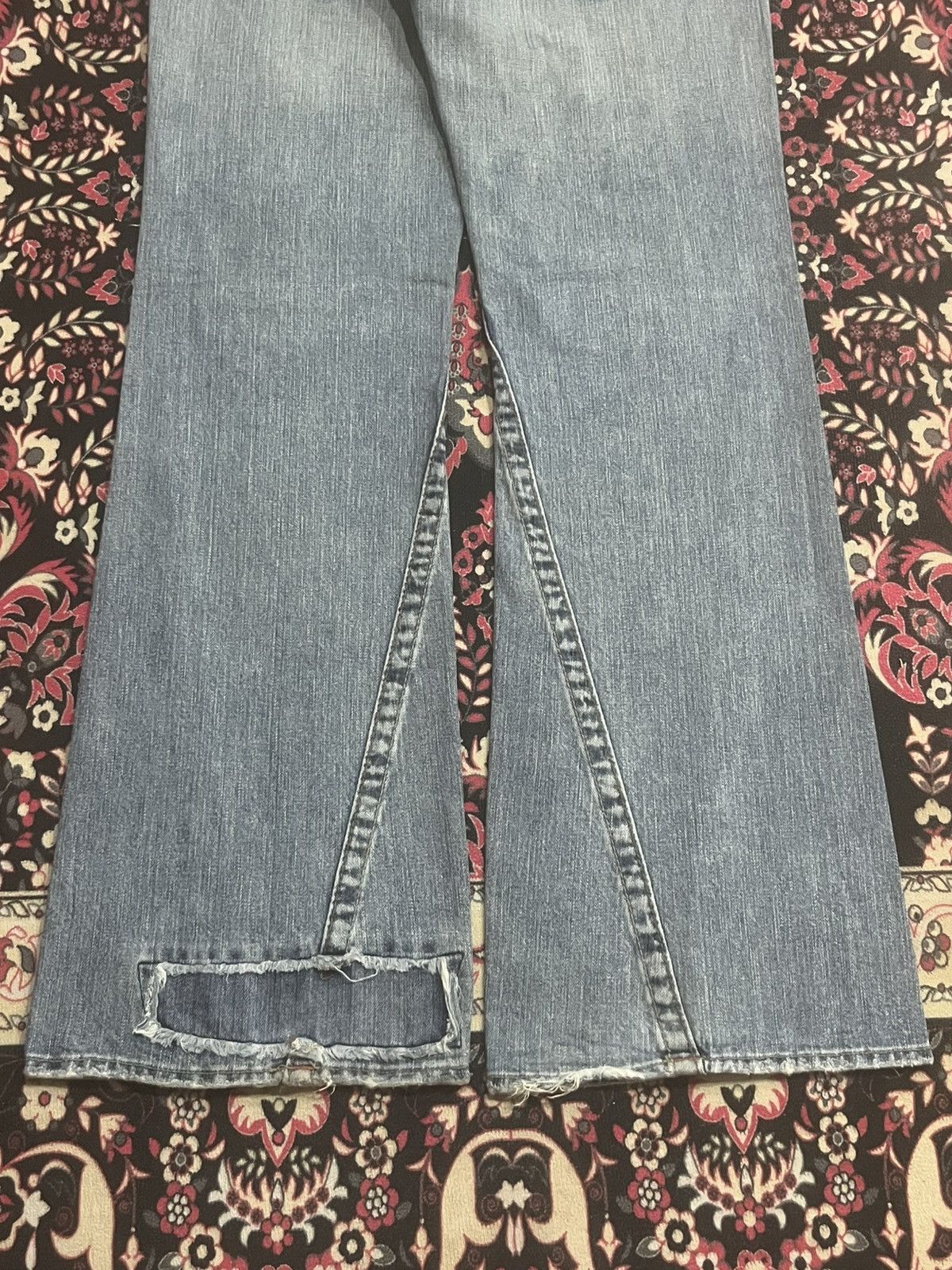 True Religion Vintage True Religion “Berkeley” Trashed Blue Flare Jeans Size US 30 / EU 46 - 11 Thumbnail