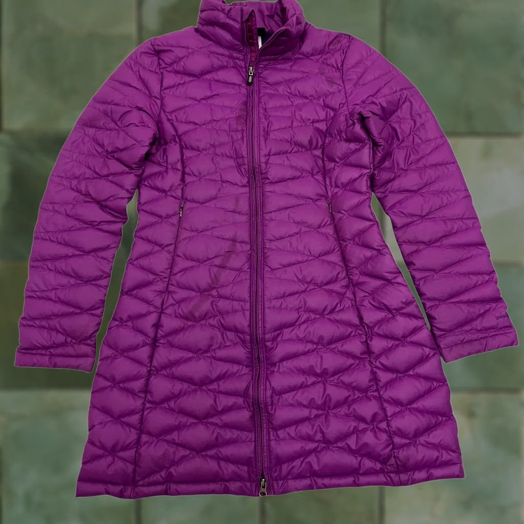Patagonia Patagonia Jacket Womens Medium Purple Goose Down Lightweight Long Coat Size M / US 6-8 / IT 42-44 - 1 Thumbnail