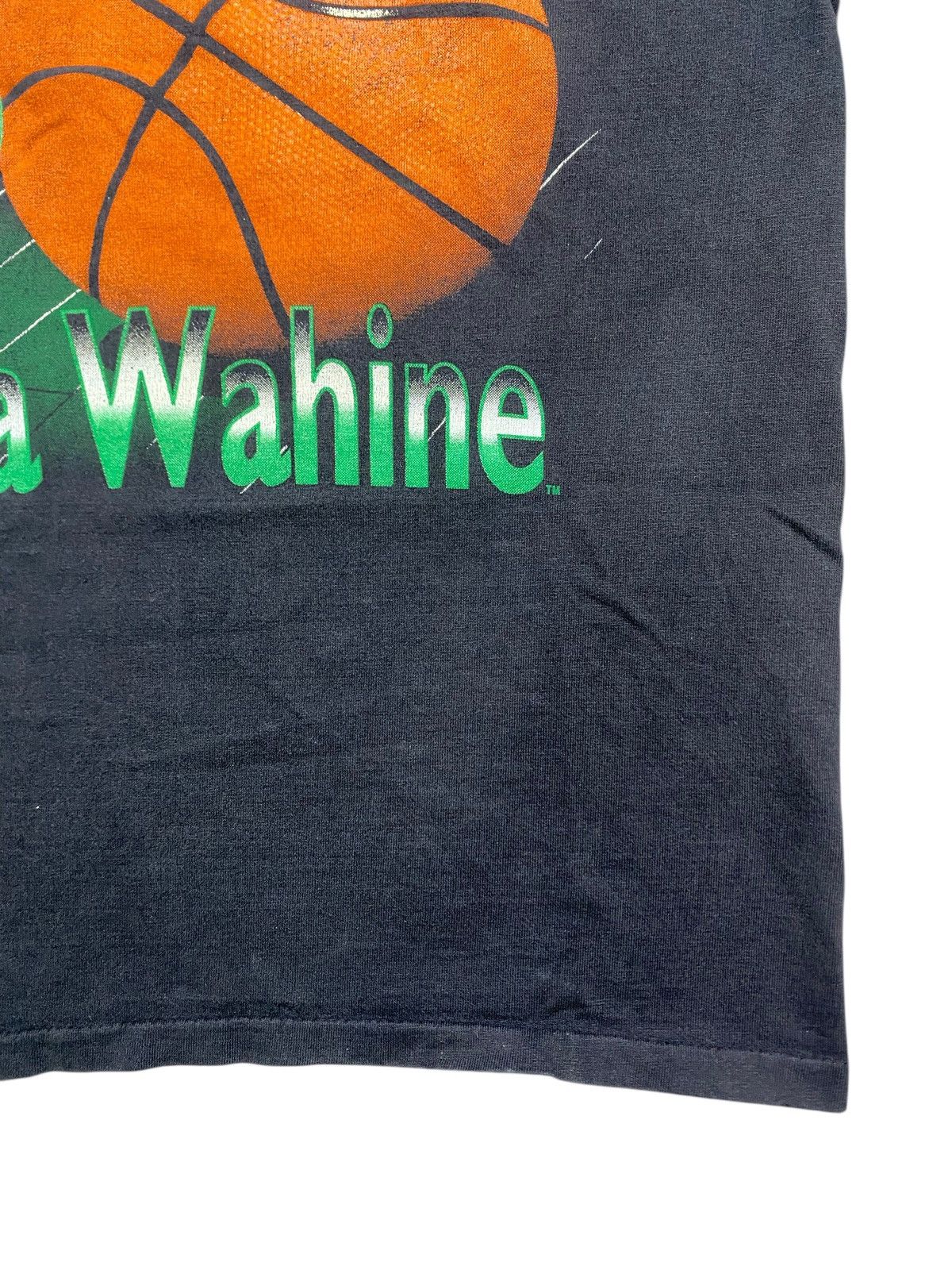 Vintage VINTAGE TSHIRT UNIVERSITY OF HAWAII NA WAHINE Size US M / EU 48-50 / 2 - 5 Thumbnail