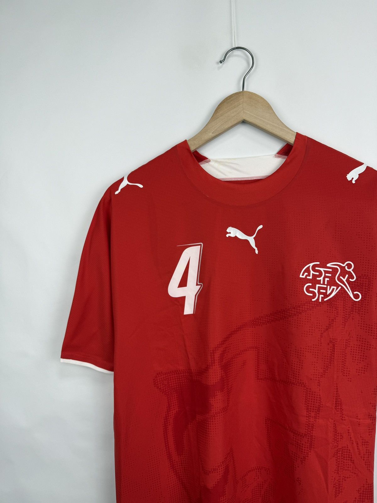 Puma 🇨🇭Vintage 2006 Puma Switzerland Suisse Soccer Jersey Senderos Size US XL / EU 56 / 4 - 3 Thumbnail