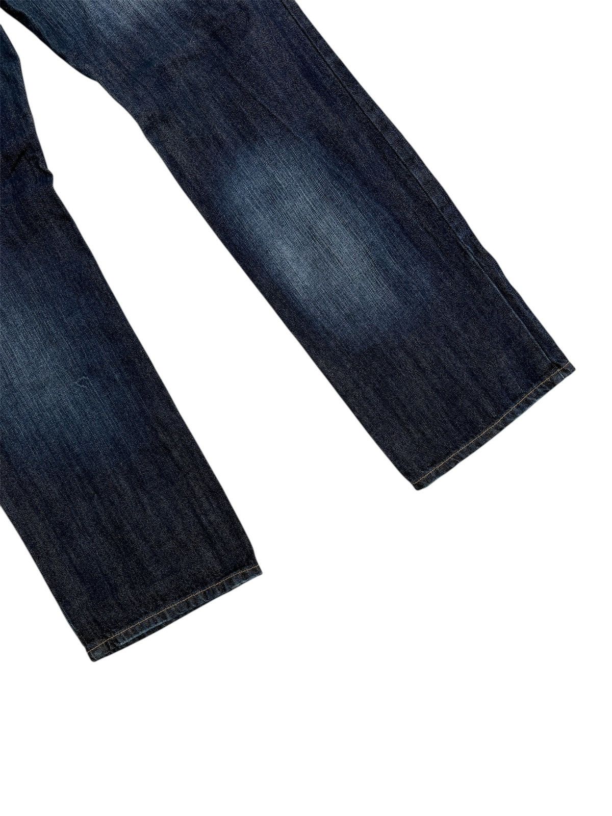 Mossimo MOSSIMO SUPPLY CO DISTRESSED DENIM JEANS WITH RIPPED DETAILS Size 34" / US 12 / IT 48 - 7 Thumbnail