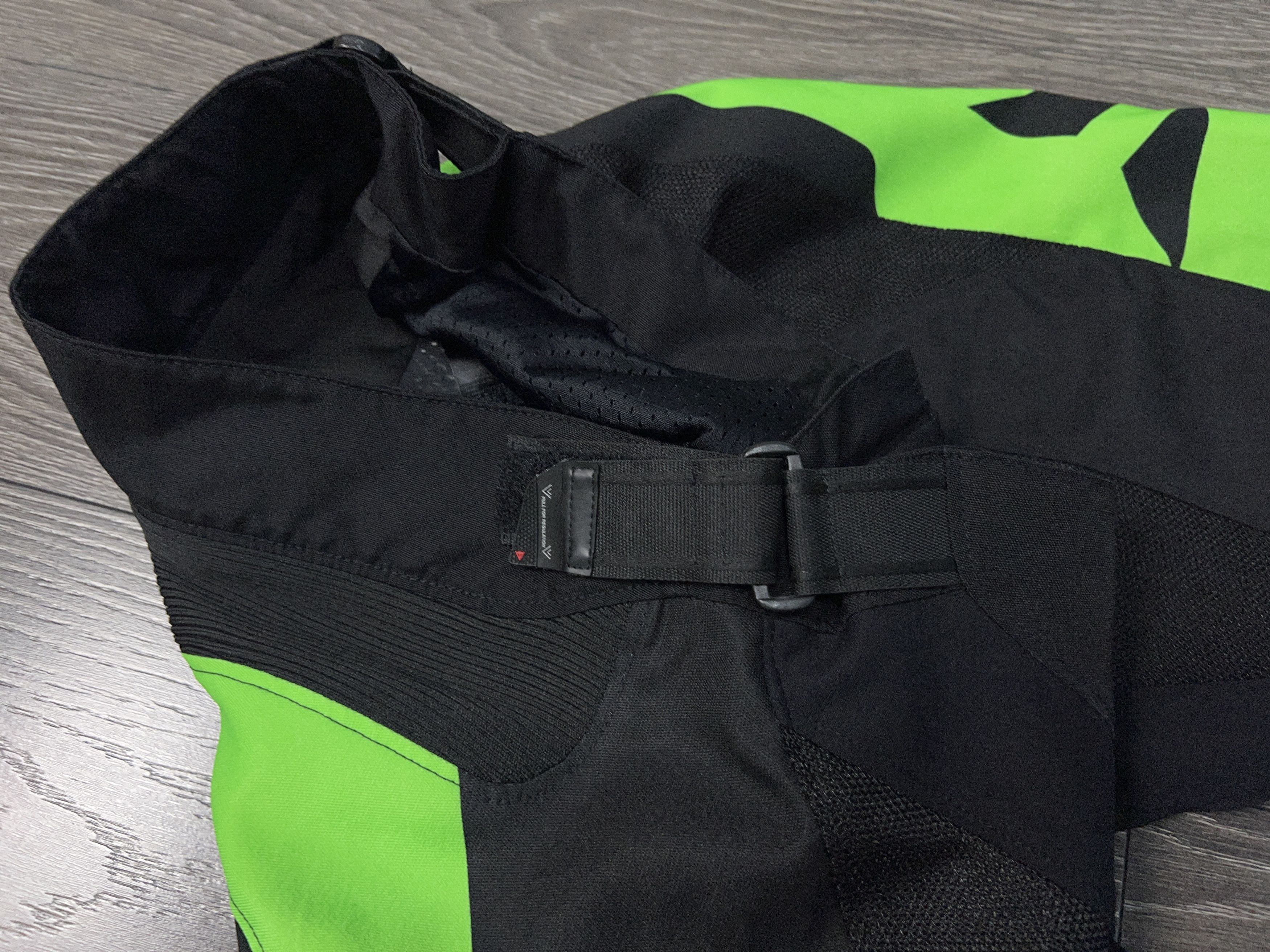 Dainese Mens Hucker MTB Mountain Biking Enduro Cross Country Shorts Size US 32 / EU 48 - 7 Thumbnail