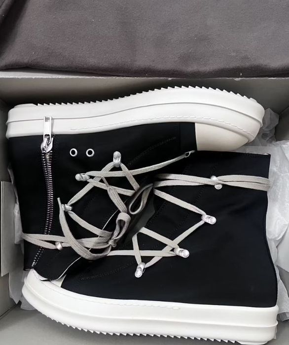 Rick Owens Rick Owen Black/Milk Hexagram Hightop sneaker | Grailed