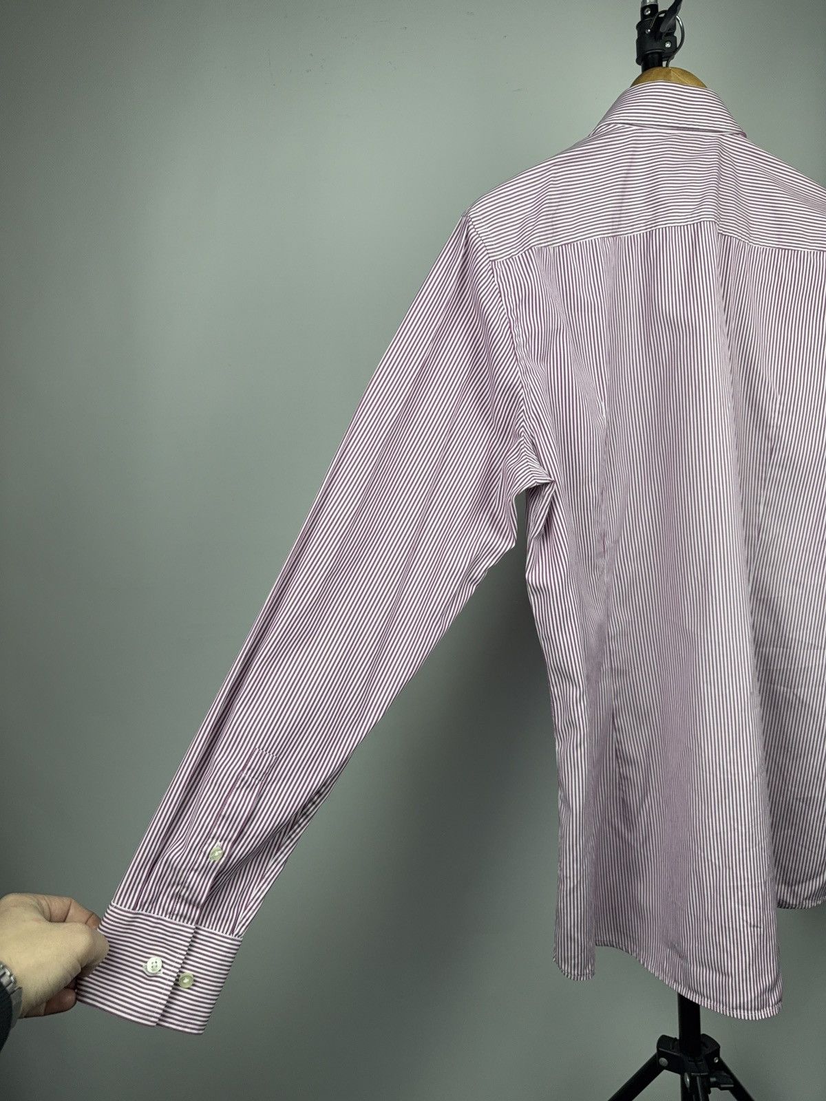 Hugo Boss Luxury BOSS Hugo Boss Slim Fit Striped Dress Shirt 42 16/1/2 Size US L / EU 52-54 / 3 - 10 Thumbnail