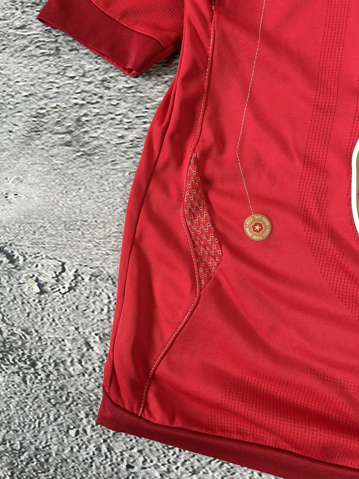 Umbro × Vintage Lampard England vintage Umbro jersey 2010 red south africa Size US XS / EU 42 / 0 - 3 Thumbnail