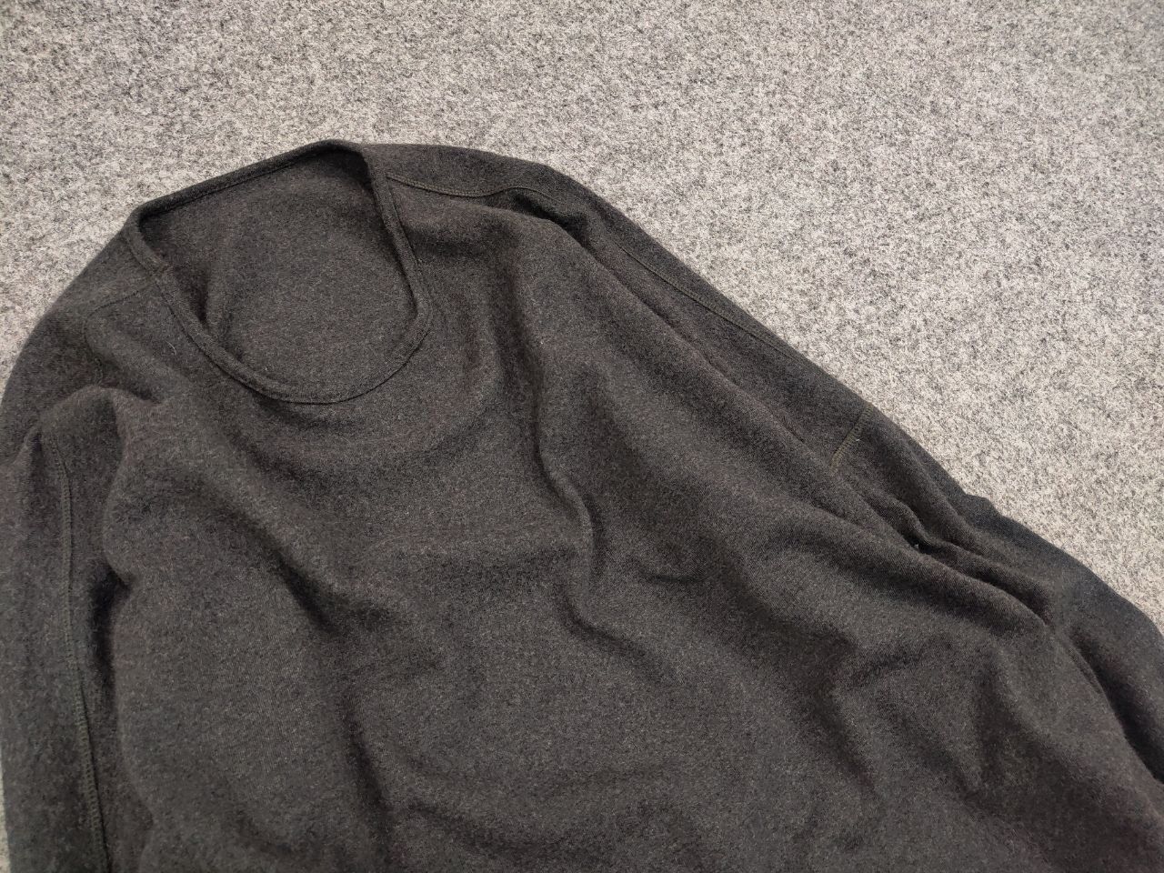 Designer Christa De Carouge Design Gray Wool Oversized Light Sweater Size ONE SIZE - 11 Thumbnail