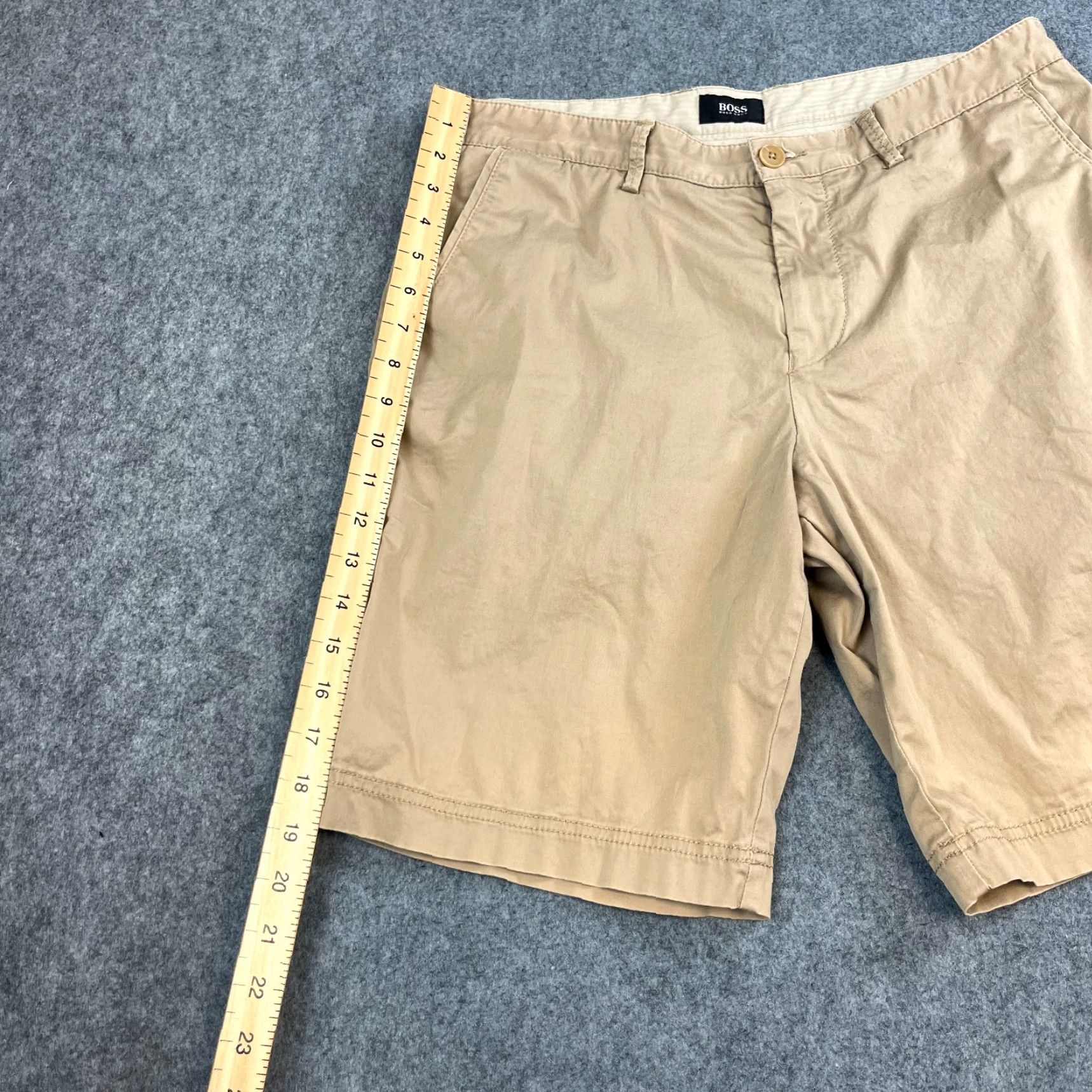 Hugo Boss HUGO BOSS Chino Shorts Mens W30 Beige Stretch Clyde Preppy Size US 30 / EU 46 - 3 Thumbnail