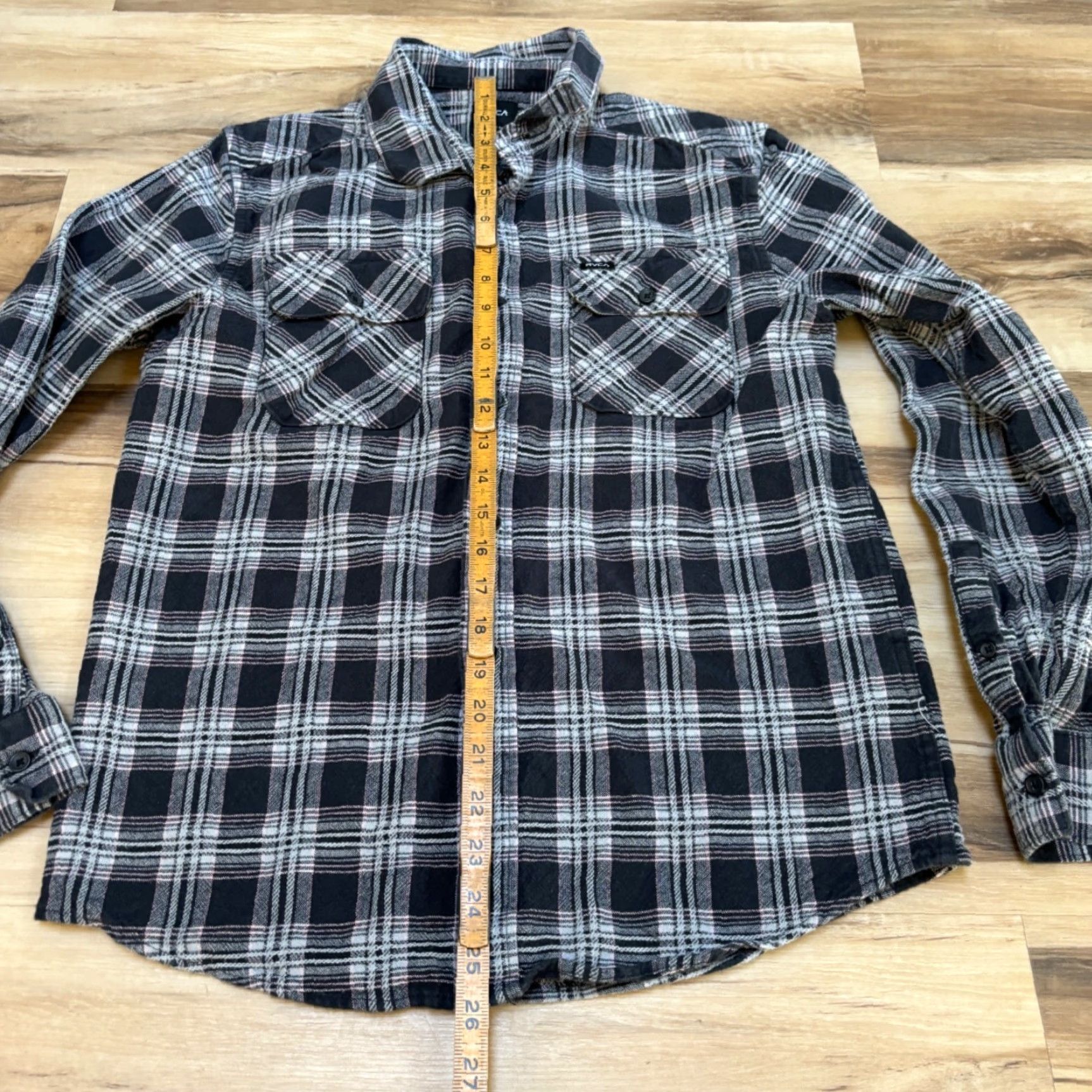 RVCA RVCA Shirt Mens Small S Flannel Plaid Gray Pink Surf Button Up Cotton Size US S / EU 44-46 / 1 - 5 Thumbnail