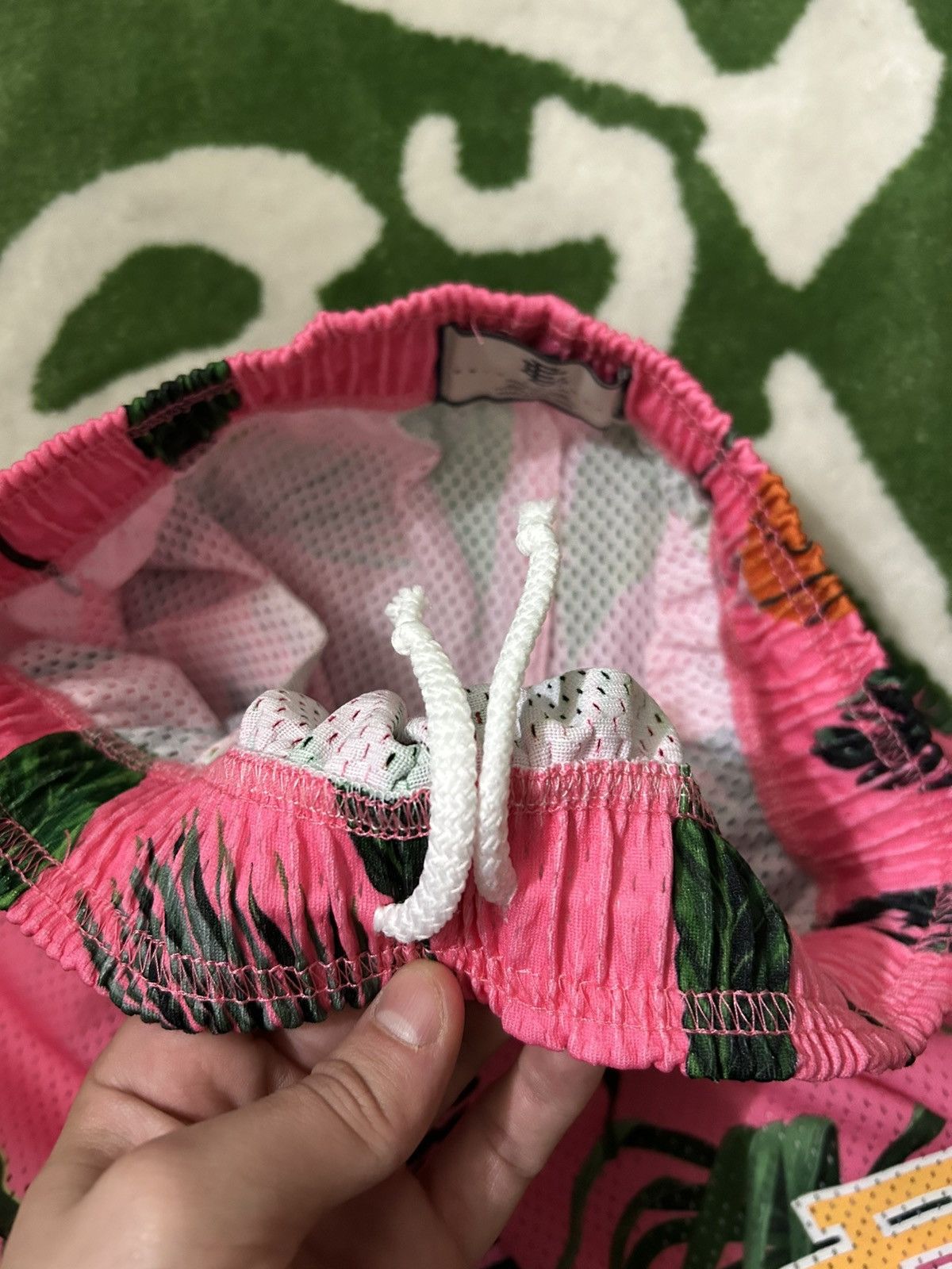 Eric Emanuel Eric Emanuel Miami exclusive flamingo shorts Size M Size US 30 / EU 46 - 6 Thumbnail