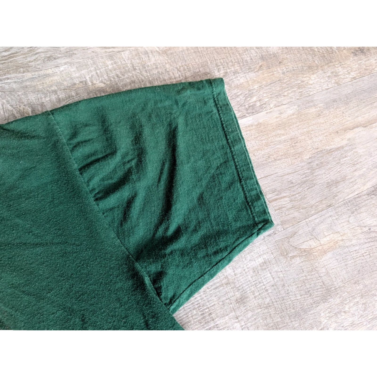 Jerzees VINTAGE 90s Northern Exposure T Shirt Cicely Alaska Roslyn Washington Jerzees XL Green Unisex Graphic Tee USA Made Short Sleeve Size US XL / EU 56 / 4 - 4 Thumbnail