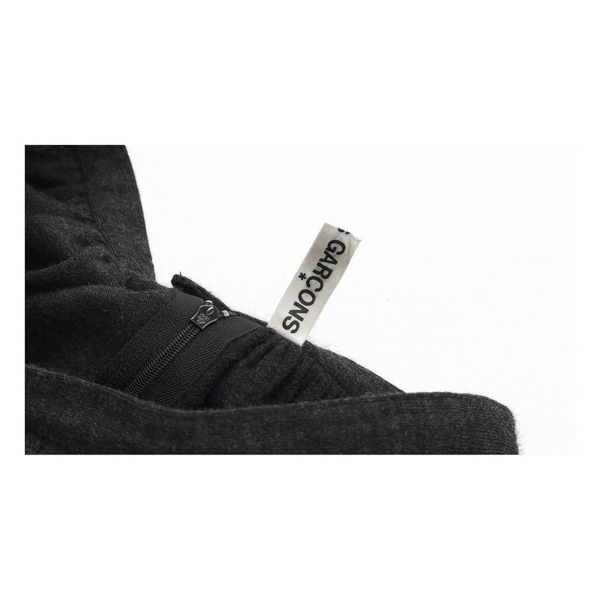 Comme des Garcons Comme Des Garcons Wool Skirt Size 25" / US 0 / IT 36 - 4 Thumbnail