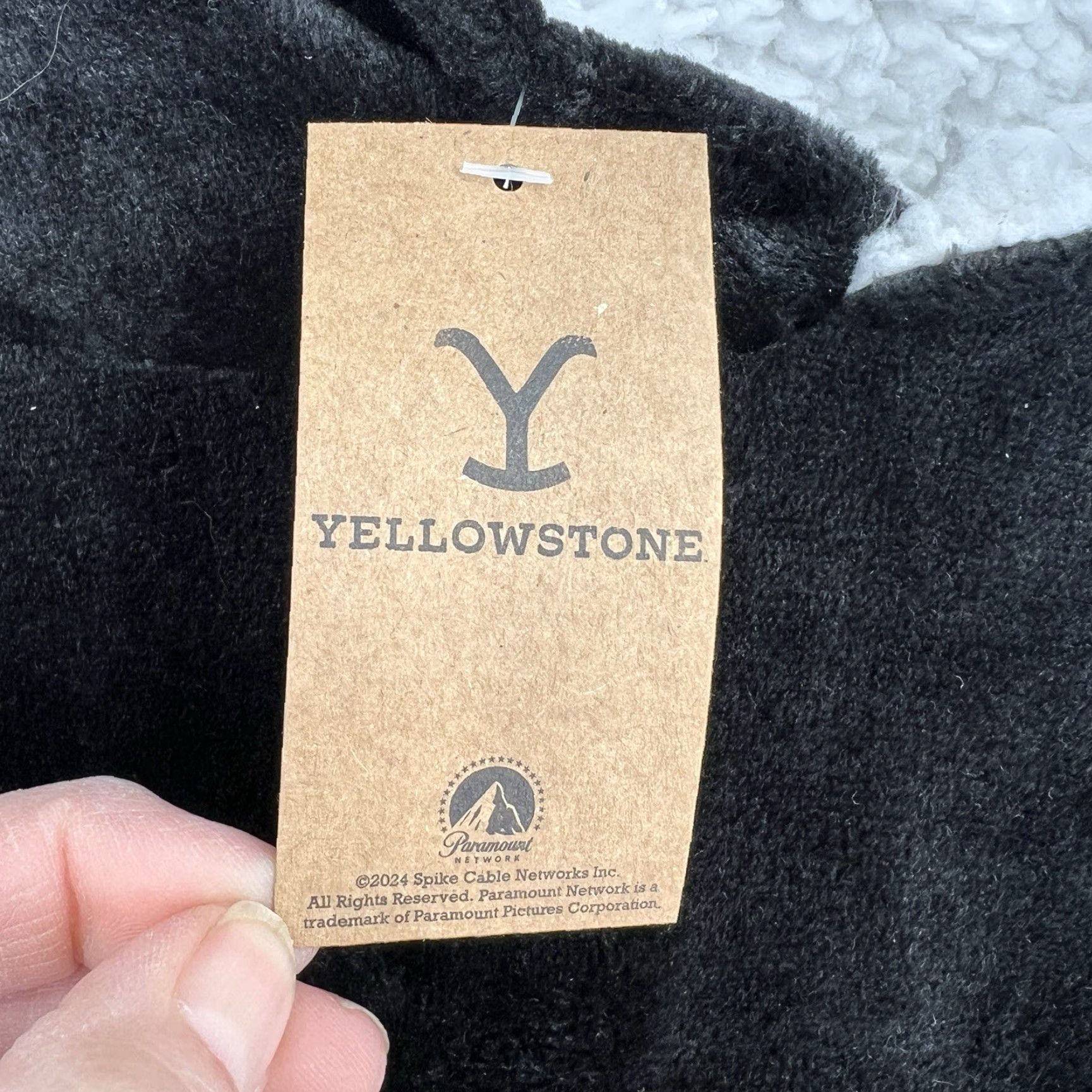 Vintage Yellowstone Dutton Ranch Blanket Hoodie One Size Pockets Size ONE SIZE - 4 Thumbnail