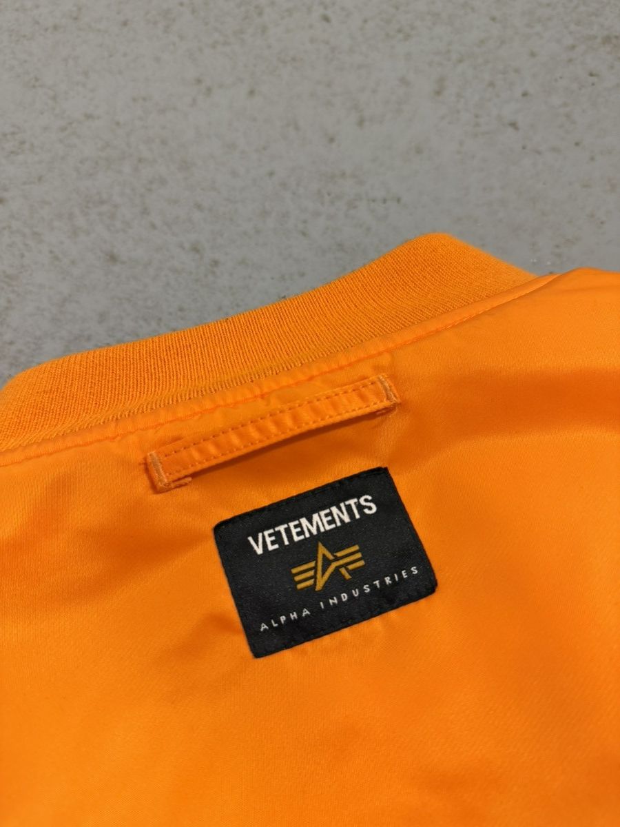 Alpha Industries × Vetements Vetements x Alpha Industries Reversible Bomber Jacket Size US XS / EU 42 / 0 - 20 Thumbnail