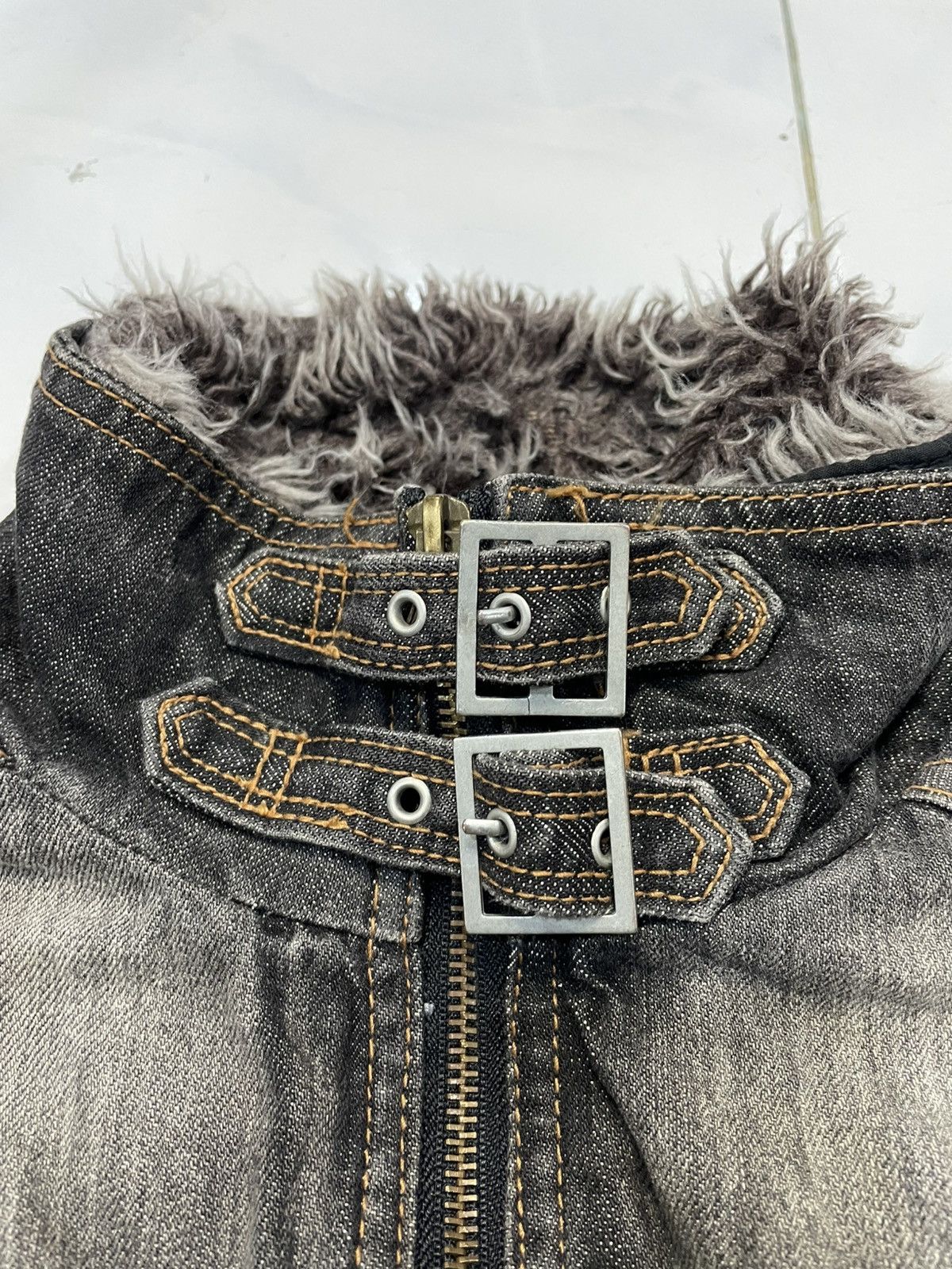 If Six Was Nine Vintage Faded Denim Jacket With Faux Fur Size US M / EU 48-50 / 2 - 5 Thumbnail