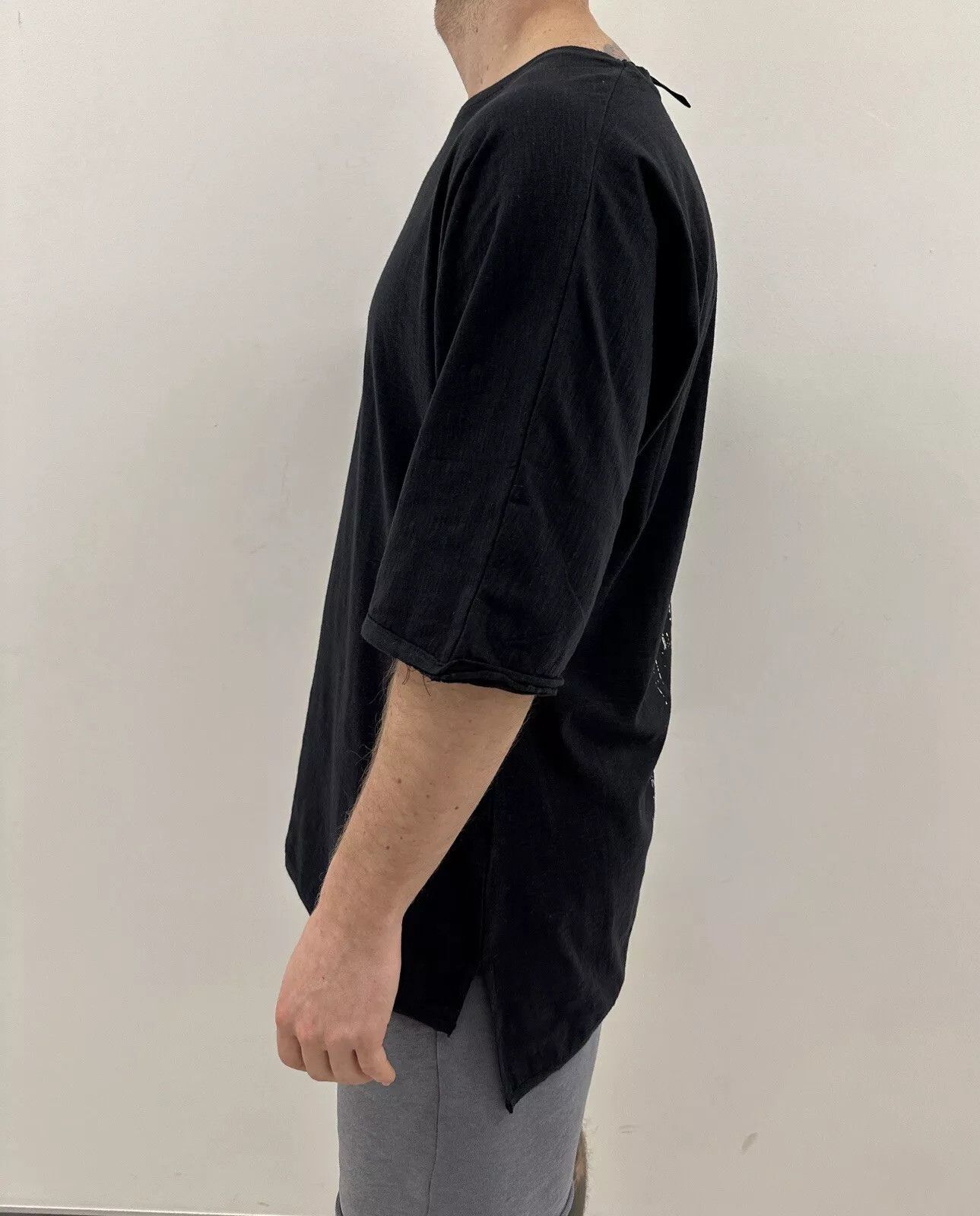 First Aid To The Injured First Aid To The Injured Men T-shirt Avant Owens Oversized Size US M / EU 48-50 / 2 - 5 Thumbnail