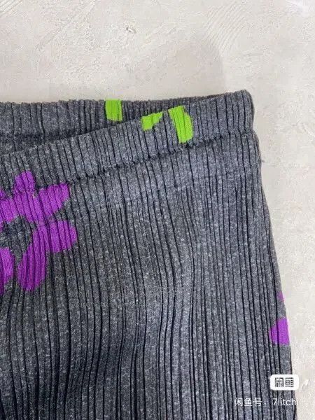 Issey Miyake Issey Miyake Purple Floral Midi Skirt Size 25" / US 0 / IT 36 - 3 Thumbnail