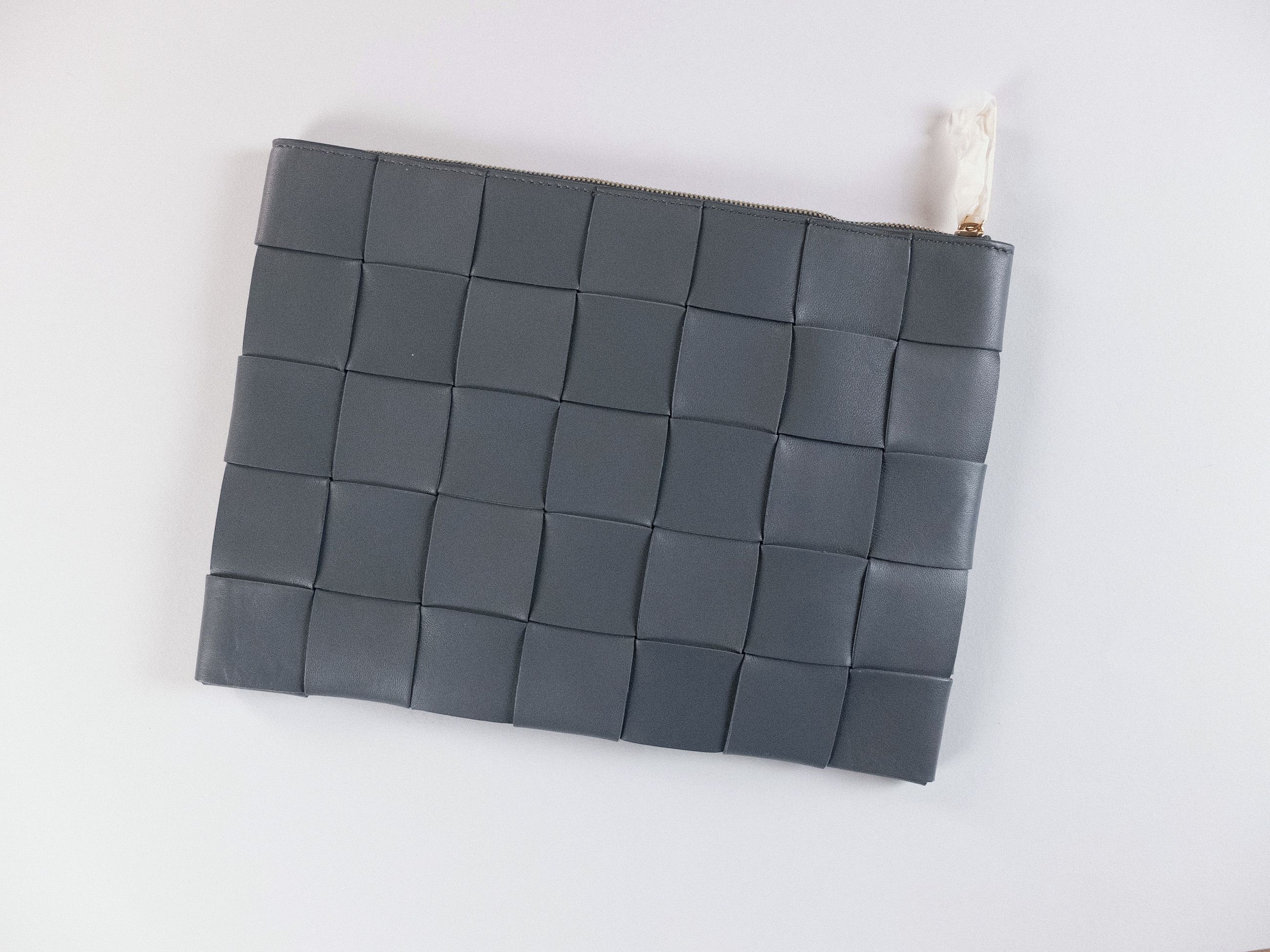 Bottega Veneta BOTTEGA VENETA Cassette gray intrecciato leather clutch bag Size ONE SIZE - 3 Thumbnail