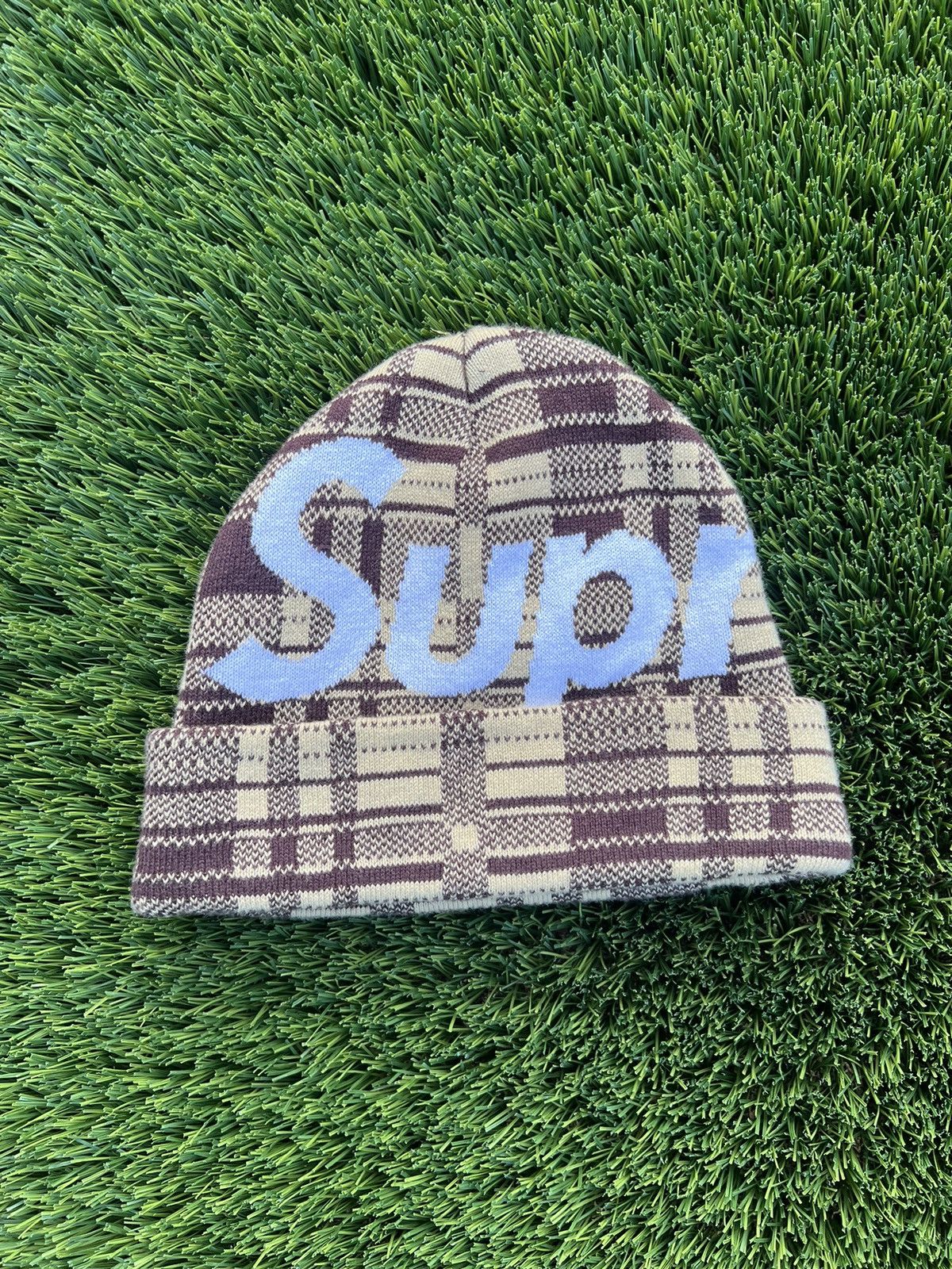 Supreme Supreme FW23 Big Logo Tan Plaid Size ONE SIZE - 1 Thumbnail