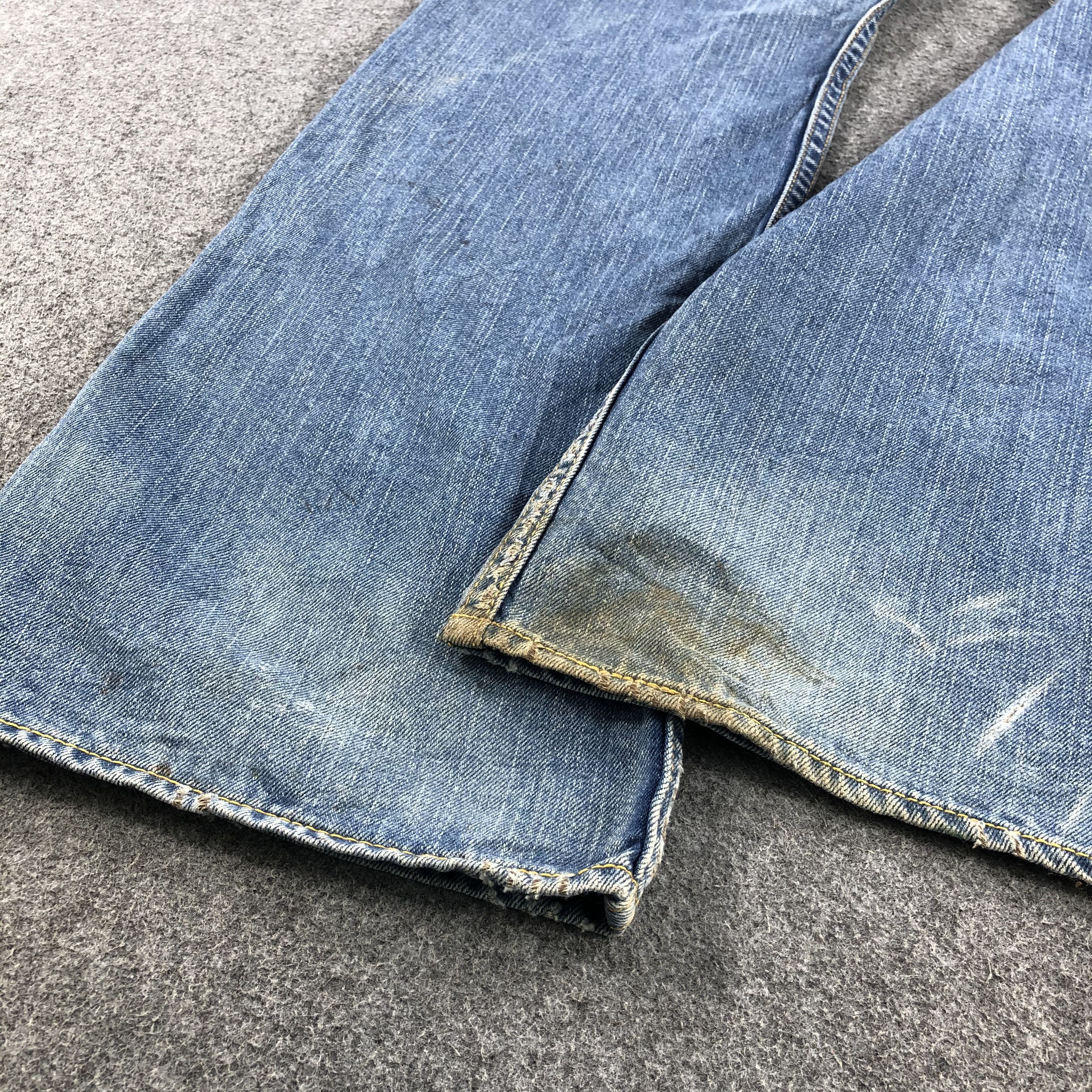 Levi's Vintage Levis 501 Denim Jeans-JM716 Size US 37 - 5 Thumbnail