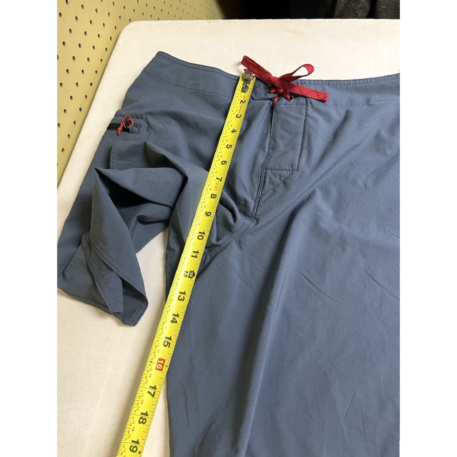 Patagonia Patagonia Boardshorts Mens 34 Blue Beach Swim Trunks Summer Trunks Beach Outdoor Surfing Mens Size US 34 / EU 50 - 6 Thumbnail