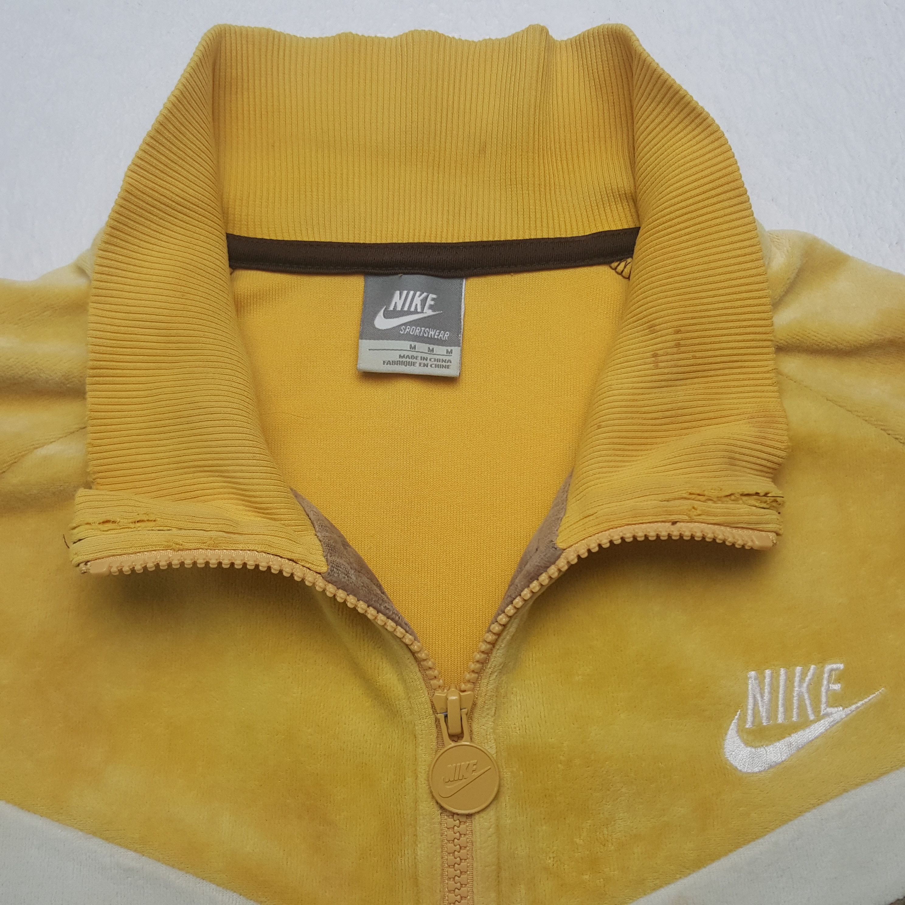 Nike Vintage Nike American Sports Velvet Jacket RR20 Size US M / EU 48-50 / 2 - 4 Thumbnail
